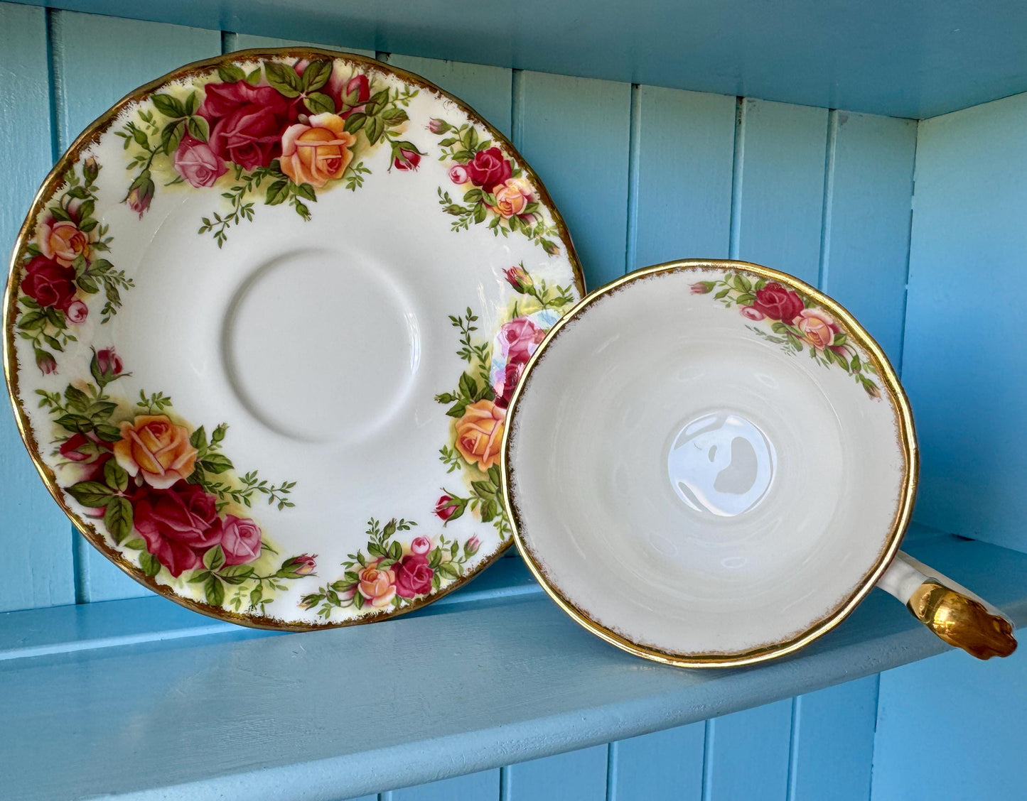 Vintage Royal Albert Old Country Roses Teacup & Saucer | Montrose Shape | English Bone China | Vintage Floral Tea Cup | Classic China Gift