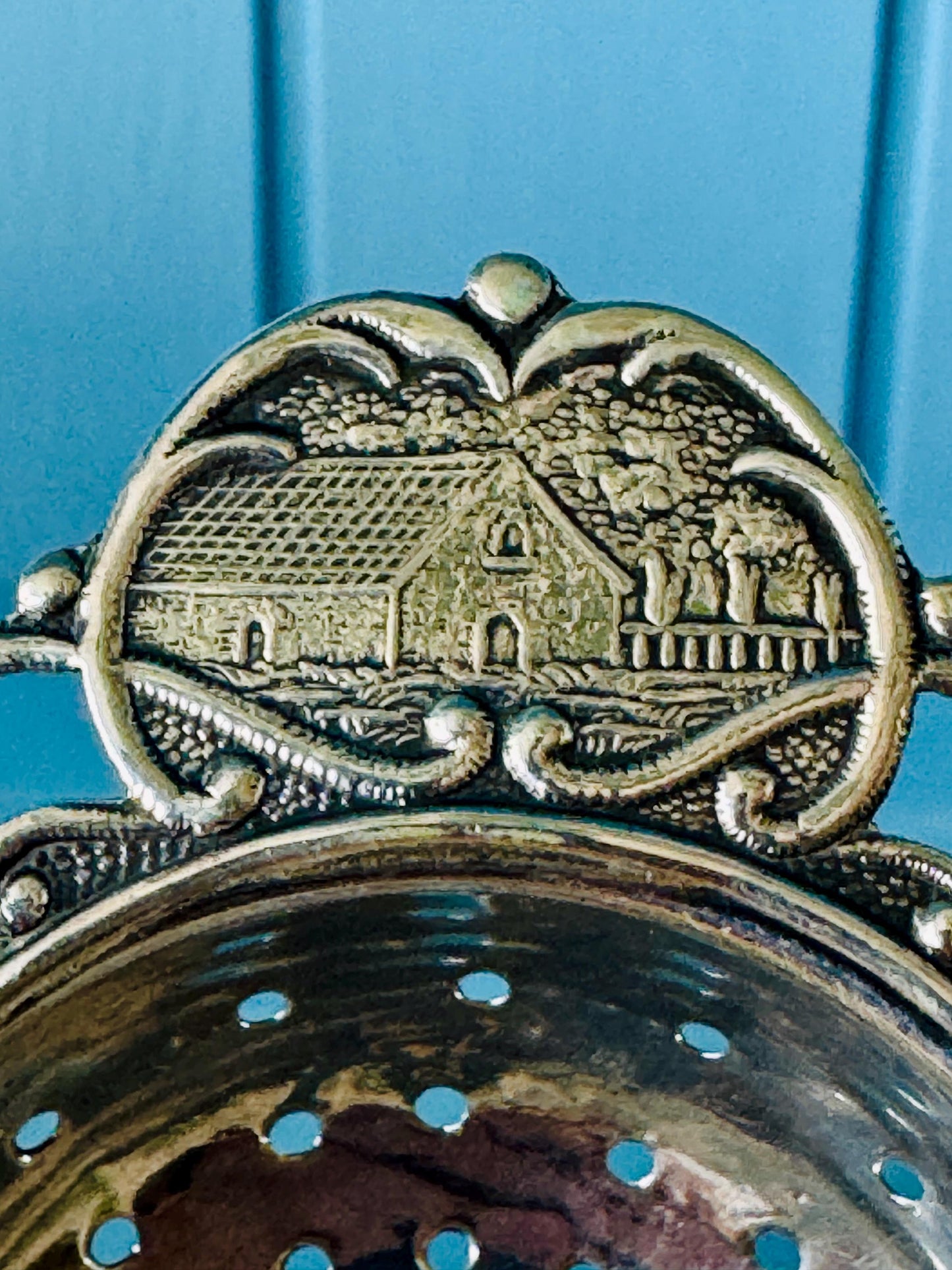 Antique Silver Tea Strainer, Early Edwardian Era, Dutch Themed, Milk Maid Handle, Silver Lion & Minerva Hallmarked Vintage Silverware, Dutch