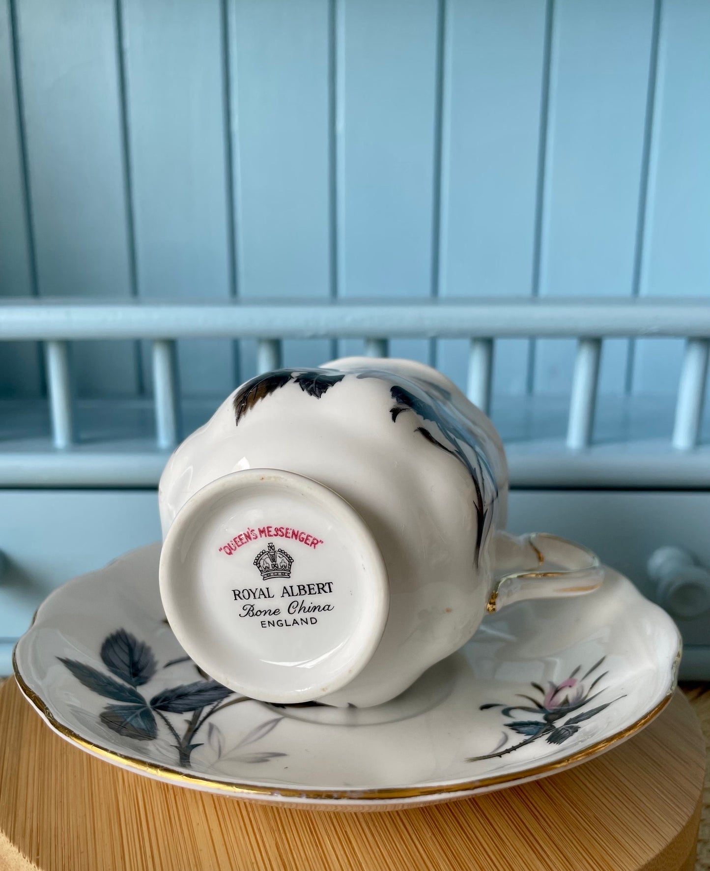 Vintage Royal Albert Queen's Messenger Espresso Cup & Saucer Set - Fine Bone China, Made in England, Pre-Owned, Adorned with Delicate Roses