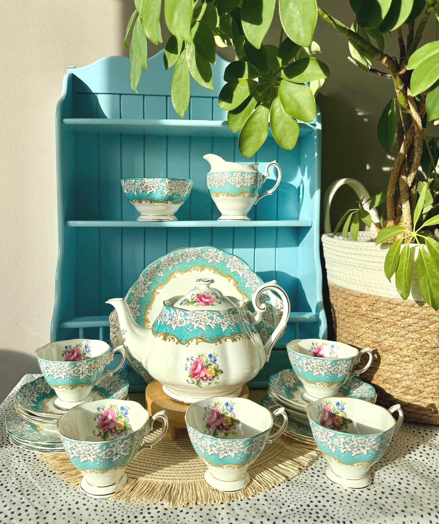 Vintage Royal Albert Enchantment Tea Set, 22-Piece, Bone China Service for 6, Never Used, Teapot, Cups, Saucers, Plates, Creamer, Sugar Bowl