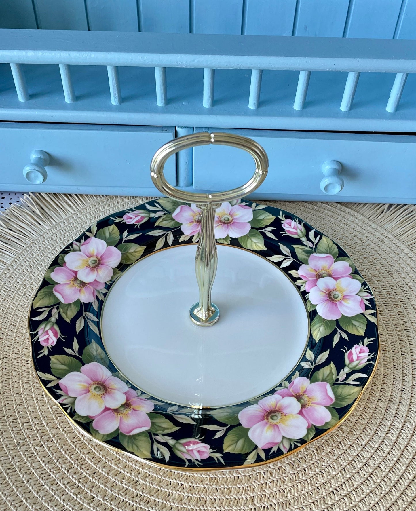 Royal Albert Alberta Rose Teapot & Cake Stand Set, Provincial Flowers Series, Vintage Bone China, Black Floral Chintz, Gift-Ready, England