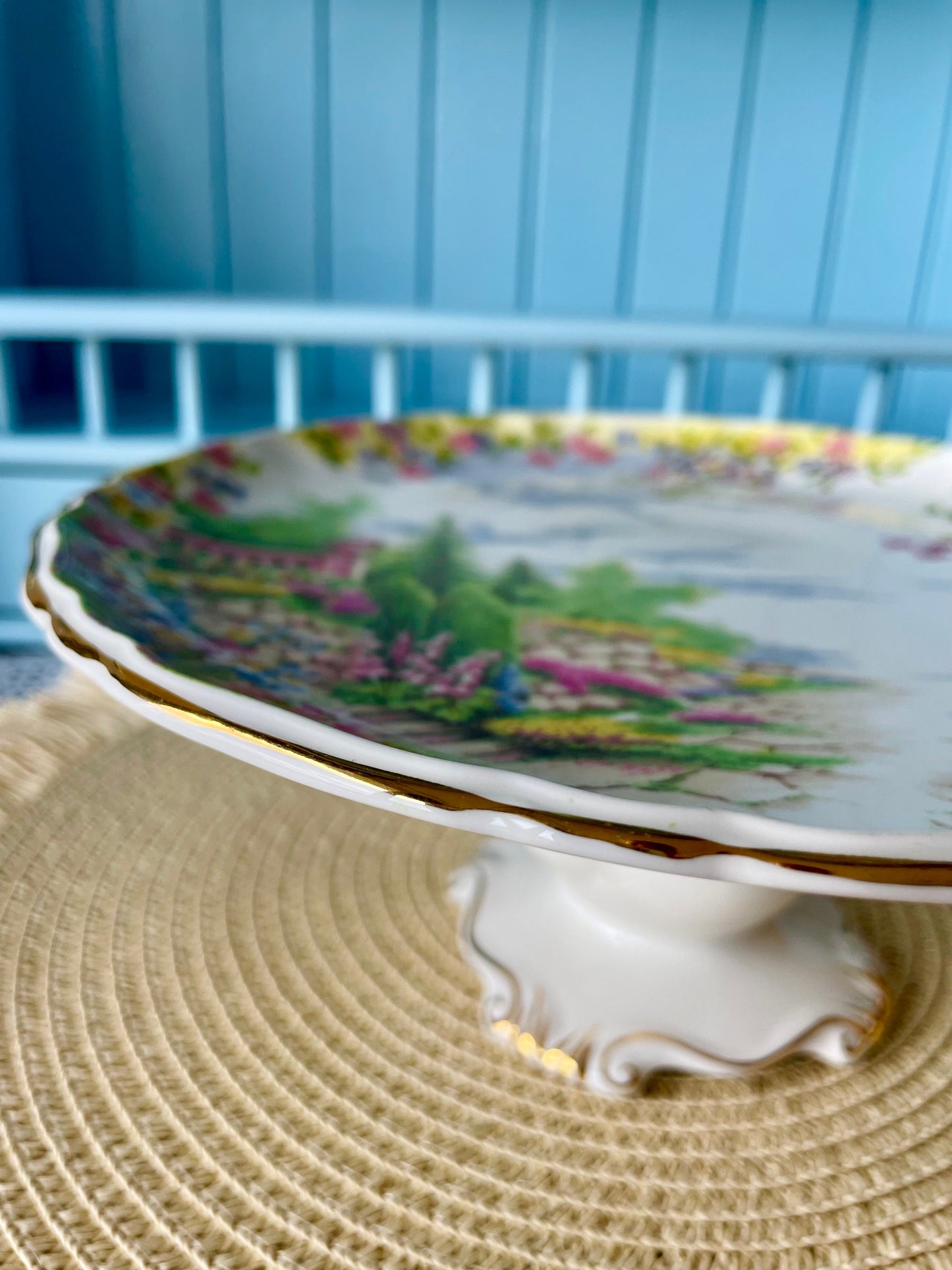 Rare Vintage Royal Albert "Kentish Rockery" Hard to Find Pedestal Cake Stand, Bone China, Previously Loved, , England