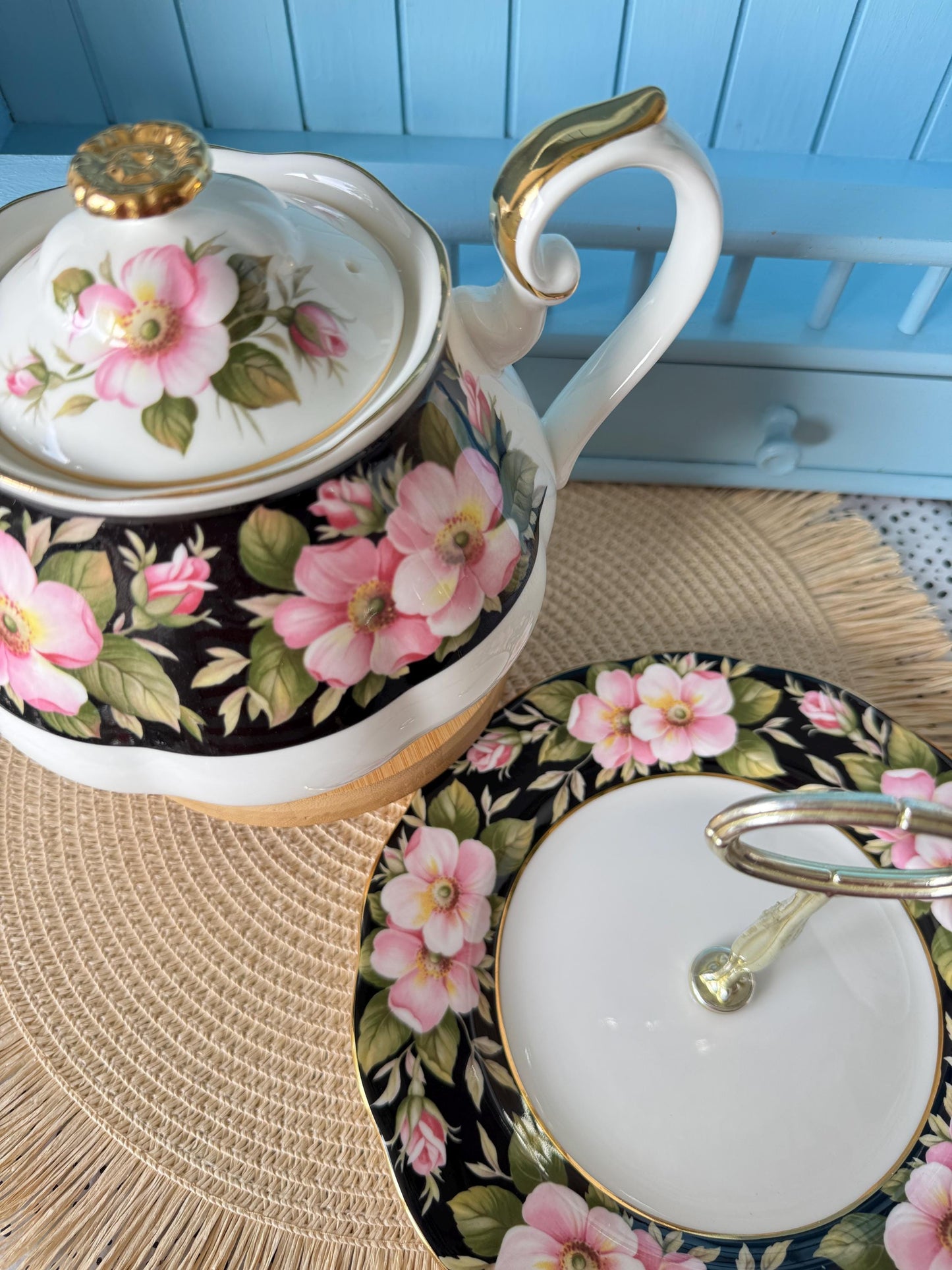 Royal Albert Alberta Rose Teapot & Cake Stand Set, Provincial Flowers Series, Vintage Bone China, Black Floral Chintz, Gift-Ready, England