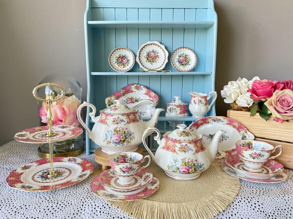 Vintage Royal Albert "Lady Carlyle" Tea Bag Dish, Tea Tip, Small Bonbon Dish,Previously Loved, Perfect For High Tea's Or Add To Collection