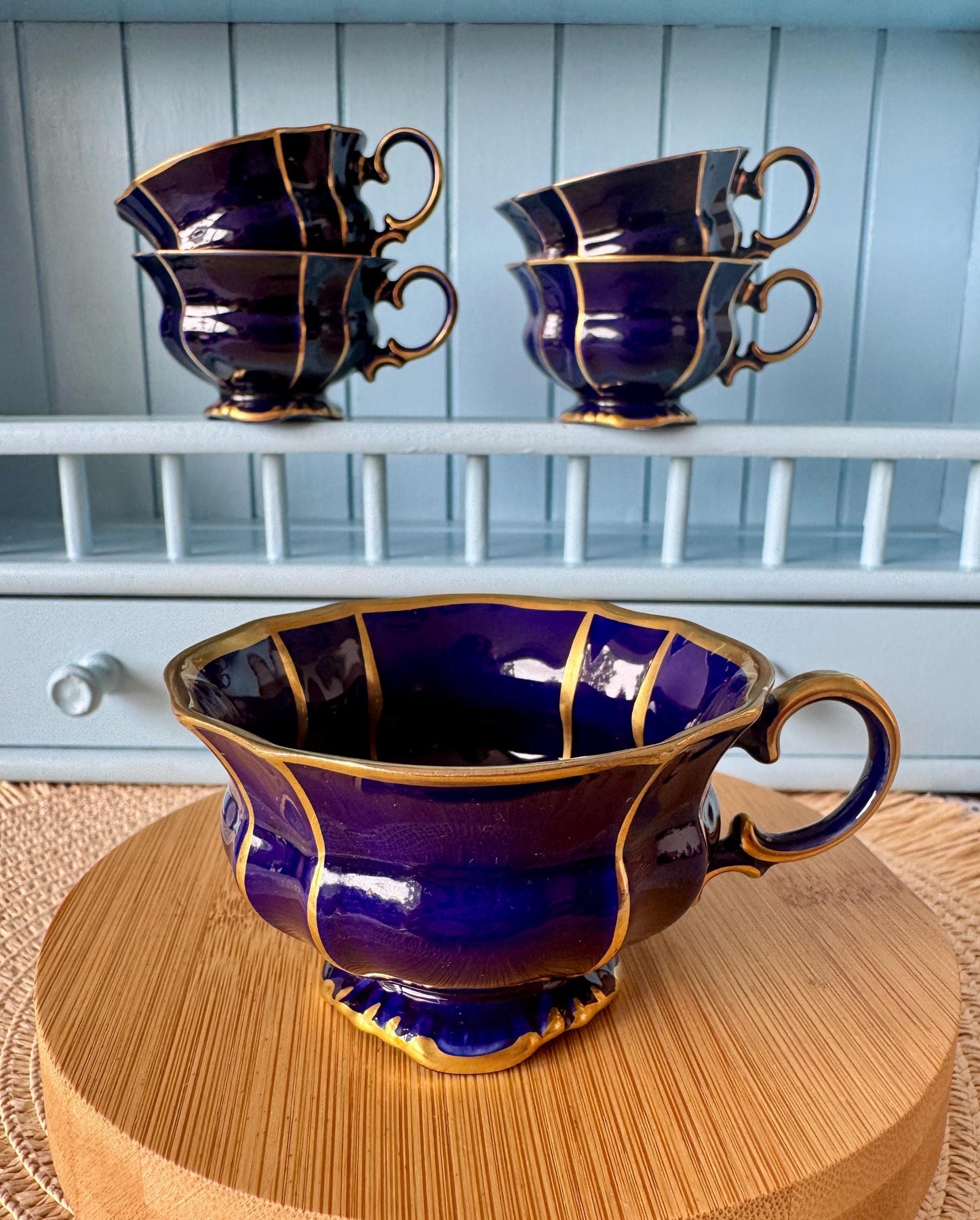 Lindner Kueps Echt Cobalt Espresso Cups Set of 4 + Bonus, No Saucers, Vintage German Porcelain, Cobalt Blue & Gold, Bavarian Espresso Cups