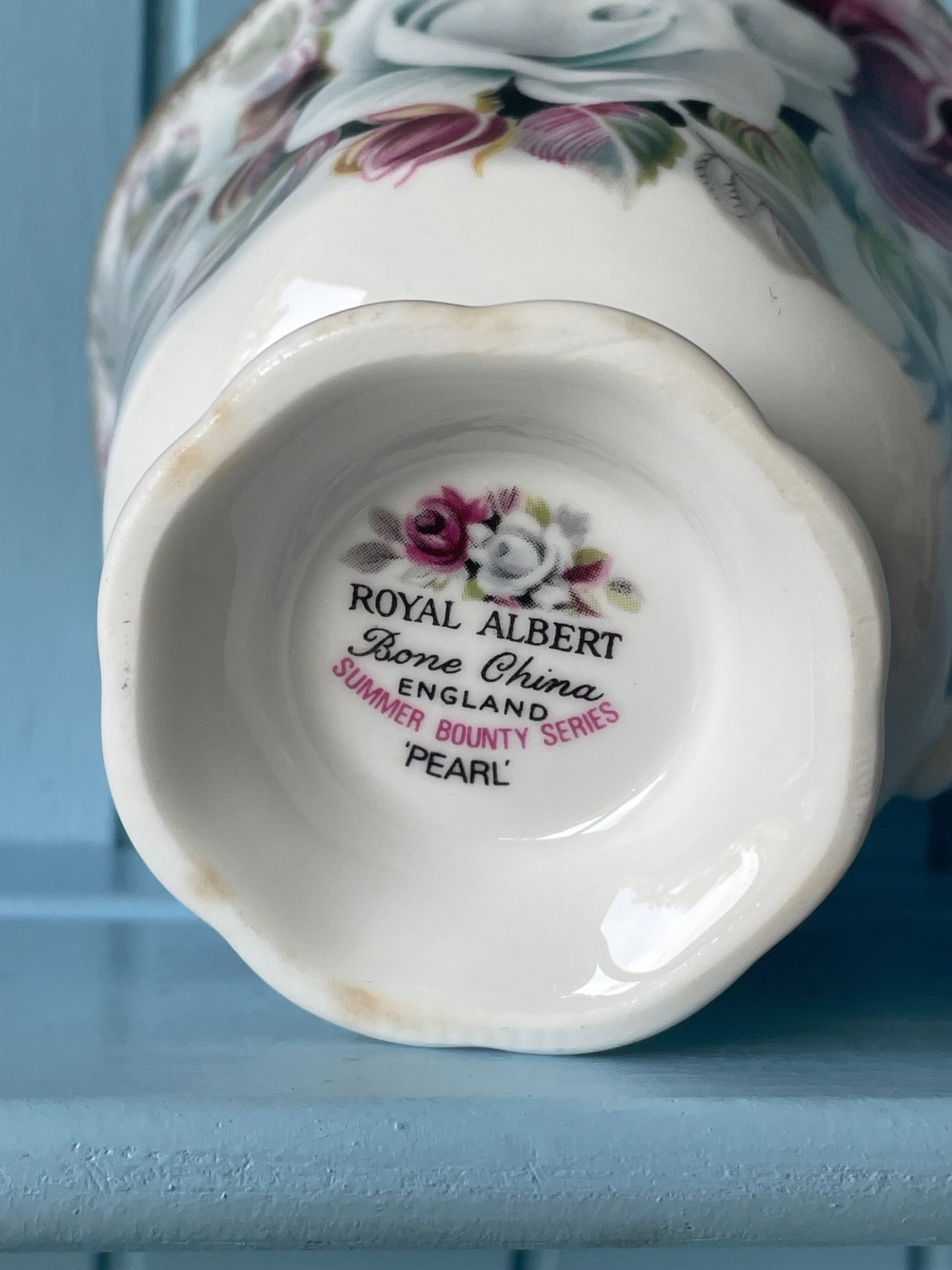 Collectors TeaCup, Royal Albert "Summer Bounty Pearl" Gainsborough Tea Set, Thick Gold, Bone China, Pink Cabbage Roses, England, !READ TEXT!