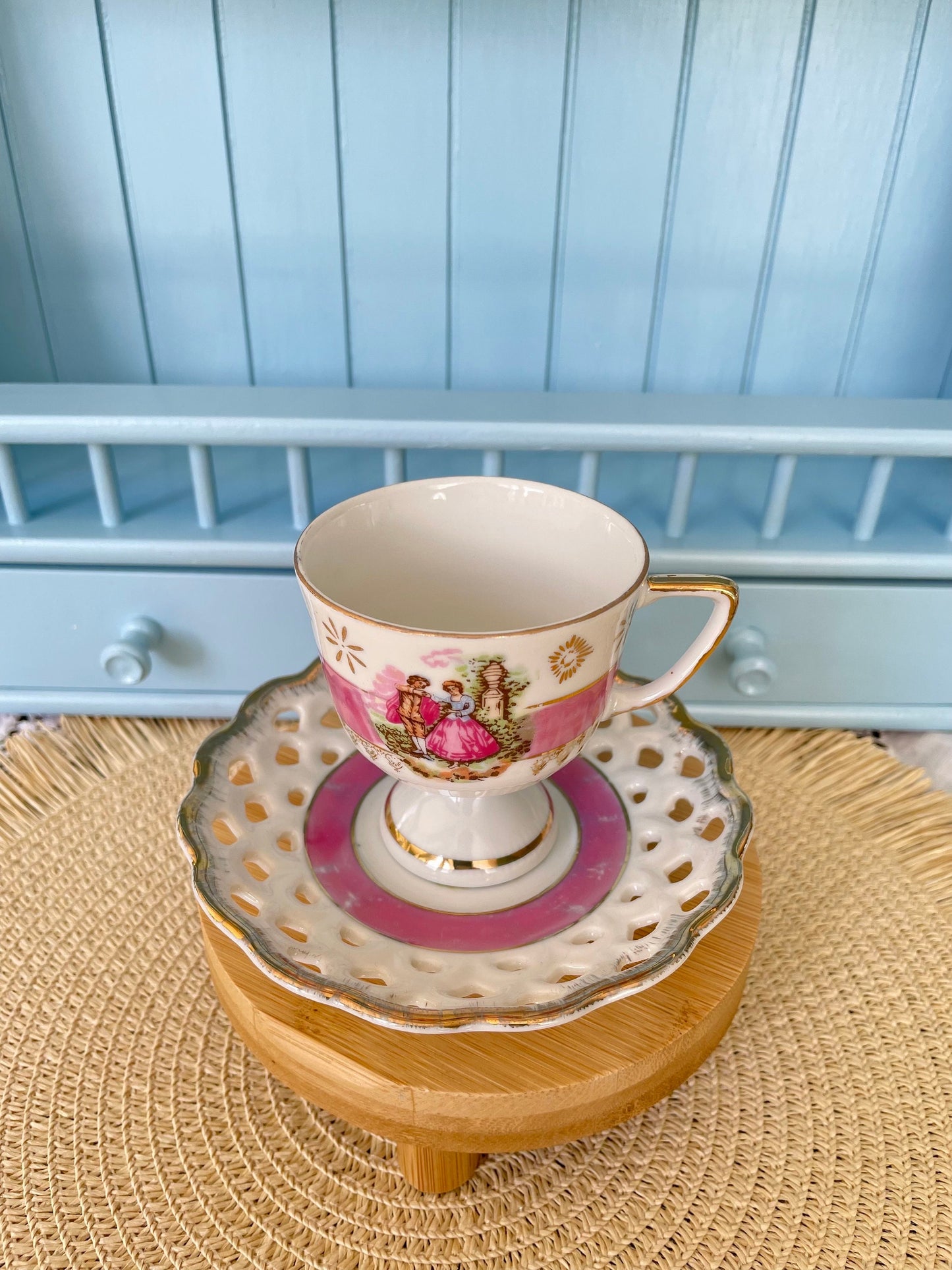 Hard to Find Rare Vintage Versailles, Pearl Shine Versailles Teacup & Laced Saucer with Fragonard Love Scene, Shabby Chic, Made in France