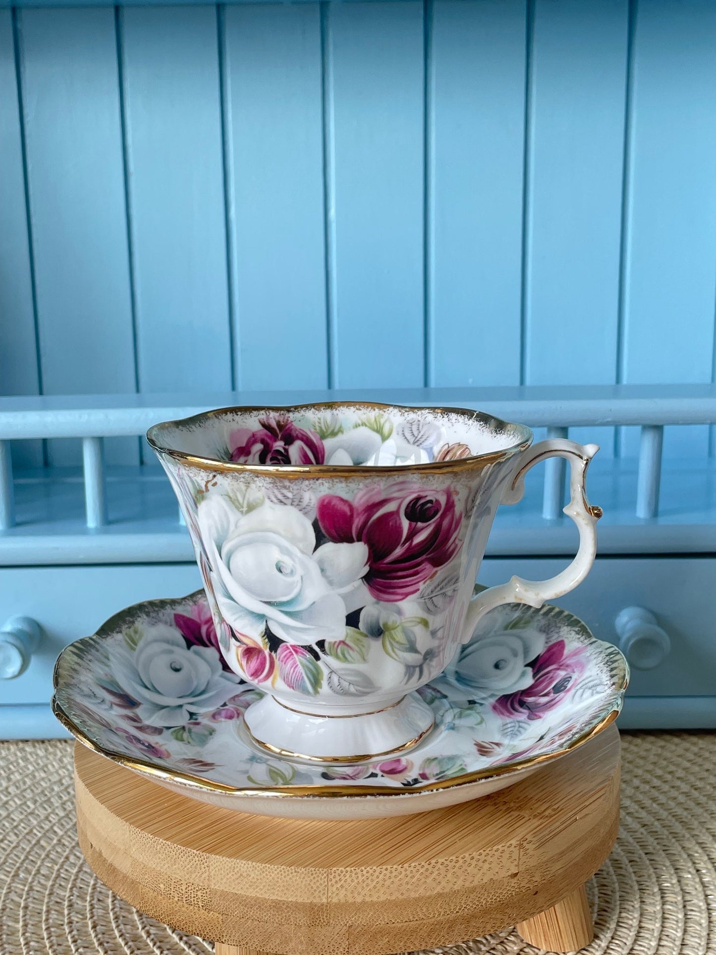 Collectors TeaCup, Royal Albert "Summer Bounty Pearl" Gainsborough Tea Set, Thick Gold, Bone China, Pink Cabbage Roses, England, !READ TEXT!