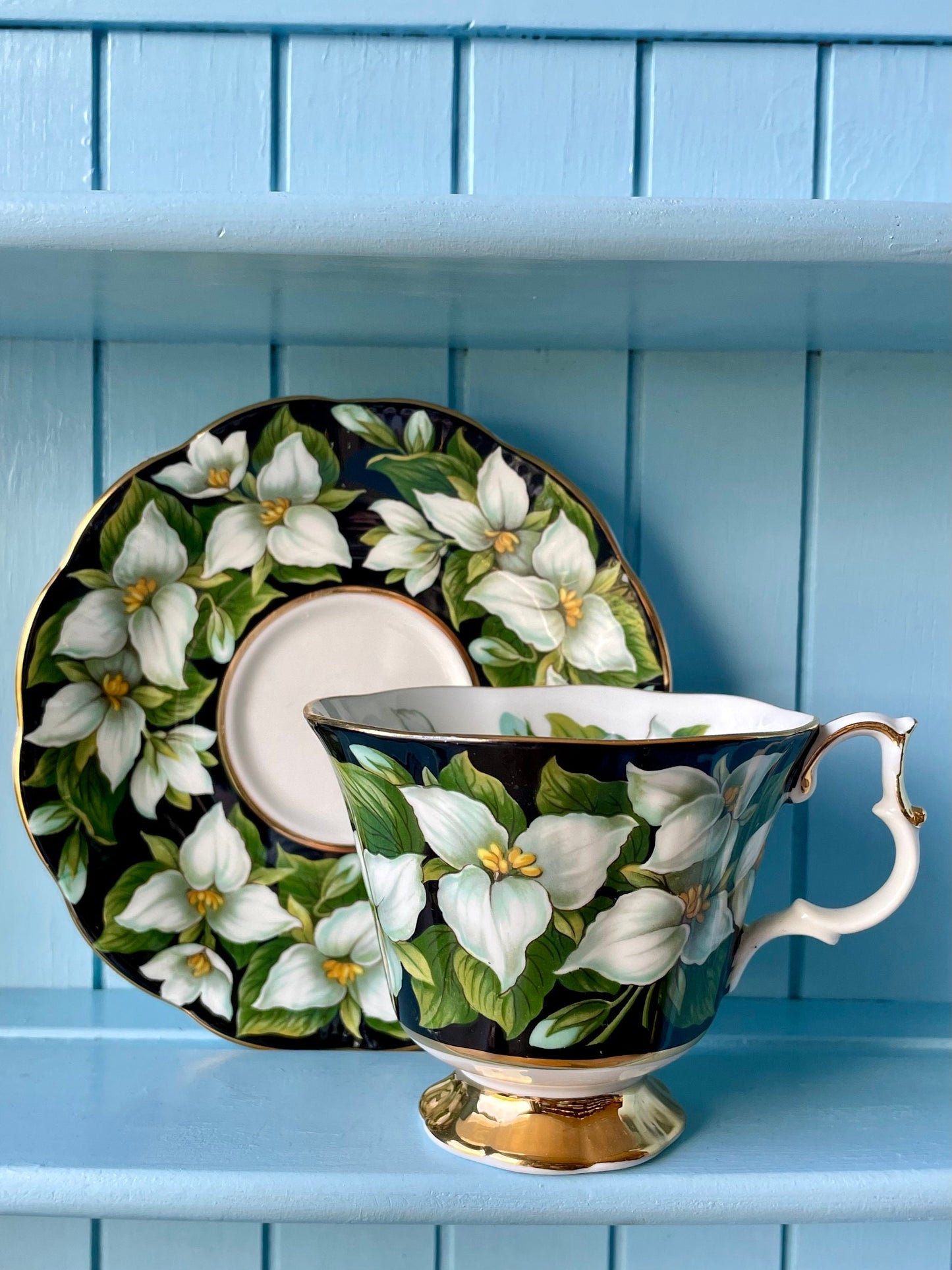 Vintage Royal Albert "Trillium" Provincial Flowers TeaCup & Saucer, Fine Bone China, Previously Loved Vintage, HighTea Party, Male Sized