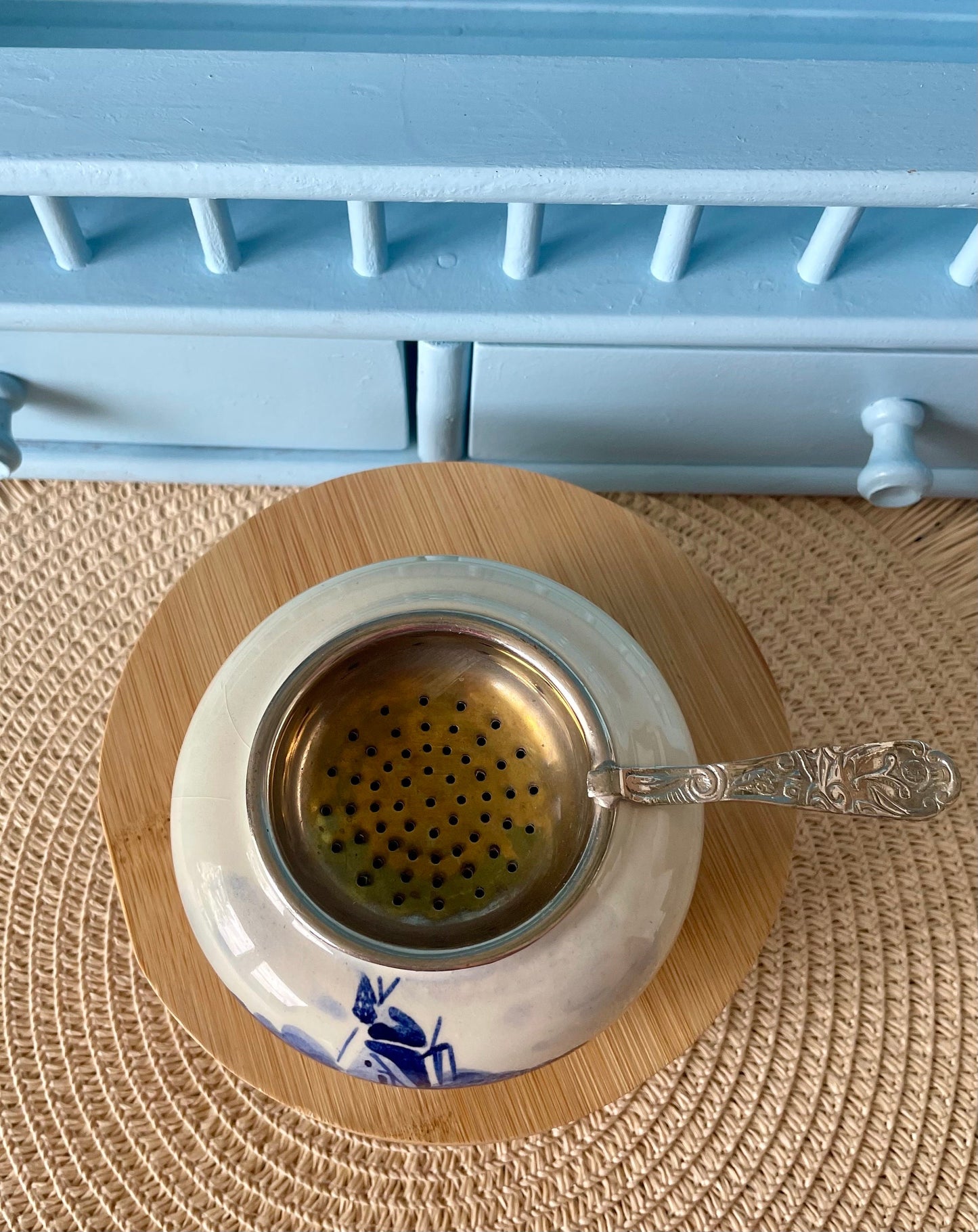 Beautiful Silver Plated Tea Strainer 'Delft Blauw', Previously Loved, Collectors Item, Vintage Gift, Porcelain Drip Bowl, Handpainted Delft