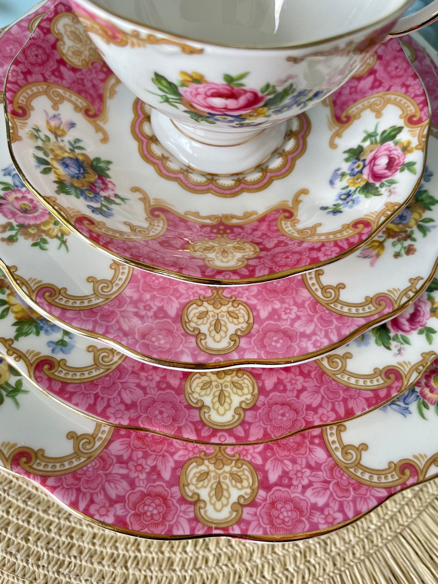 Vintage Royal Albert Lady Carlyle Different Size Plates, Lunch Plate, Breakfast Plate, Cake Plate, Fine Bone China Previously Loved, England