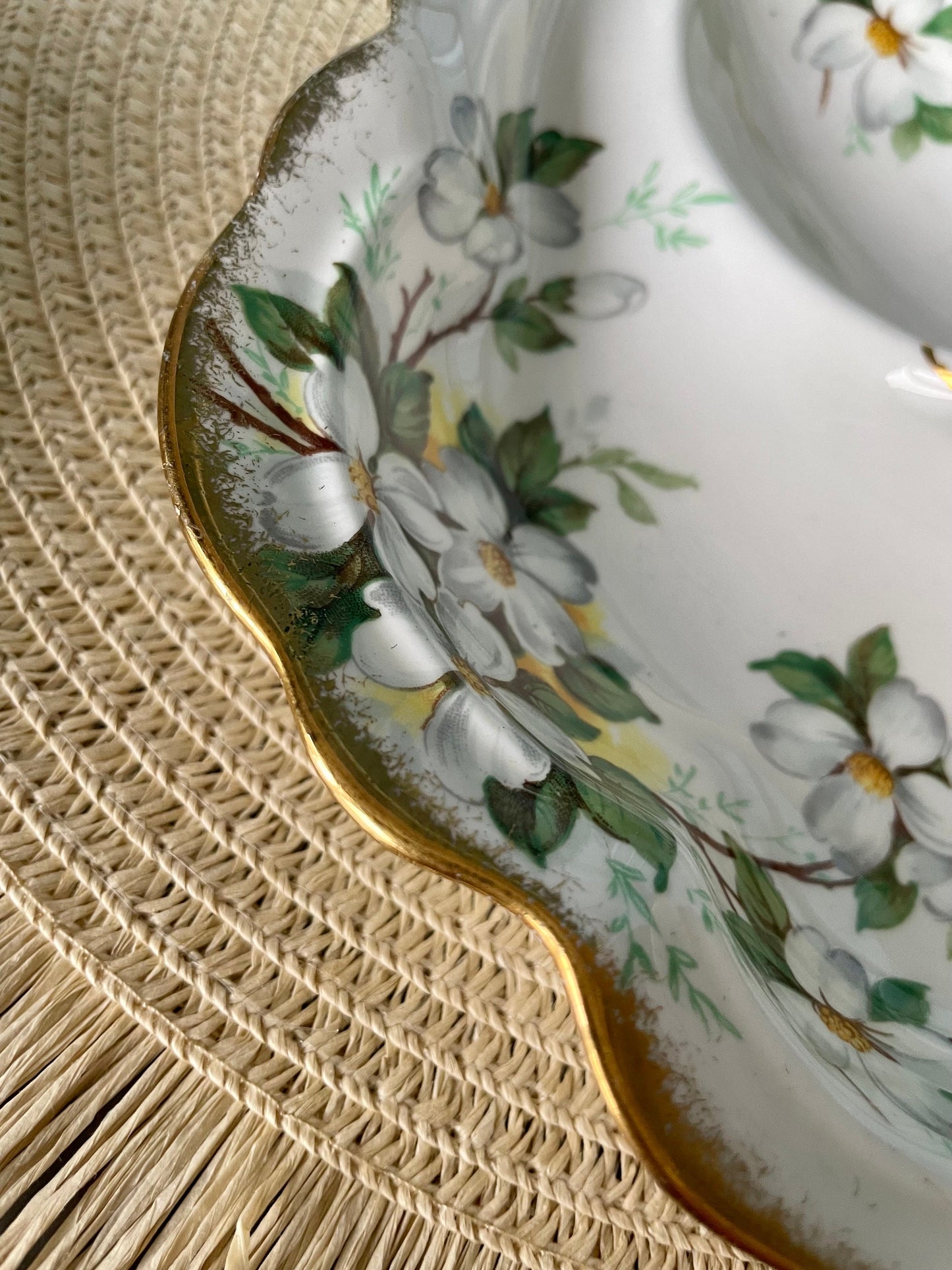 Hard To Find Vintage Royal Albert Dogwood Leaf Shaped Dish, Bonbon Dish, Previously Loved, Perfect For High Tea's Or Add To Collection