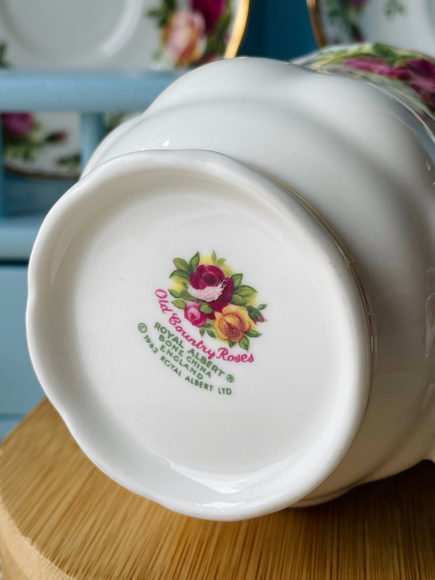 Vintage Royal Albert Old Country Roses Large Montrose Mug, 4 Available, Fine Bone China, Second Edition X Mark, Previously Loved, England