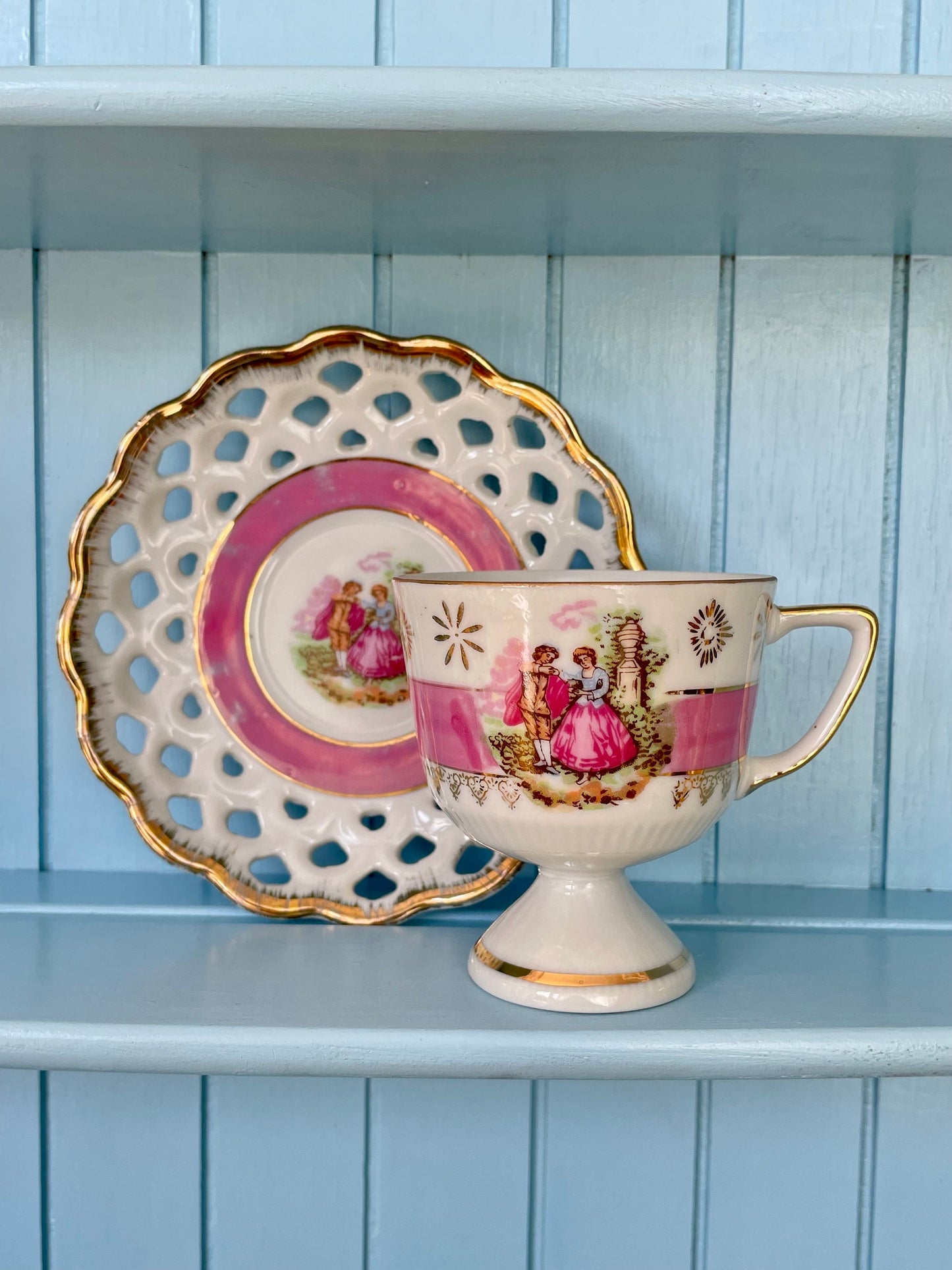 Hard to Find Rare Vintage Versailles, Pearl Shine Versailles Teacup & Laced Saucer with Fragonard Love Scene, Shabby Chic, Made in France