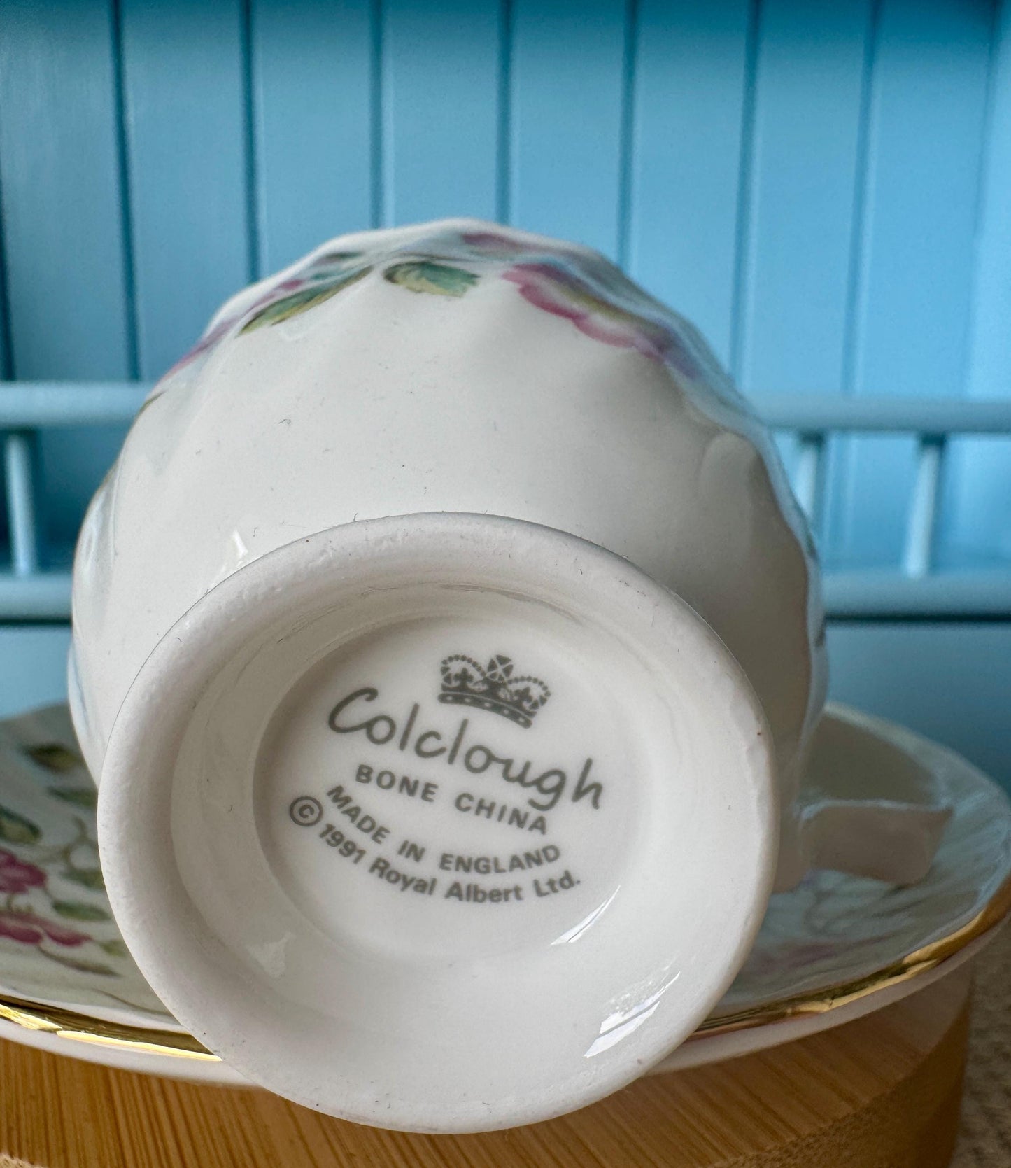 Vintage Colclough Royal Albert Coffee Cup & Saucer Set | Pink Floral Summer Garland | Ribbed Gold Trim | Afternoon Tea Gift, Made in England