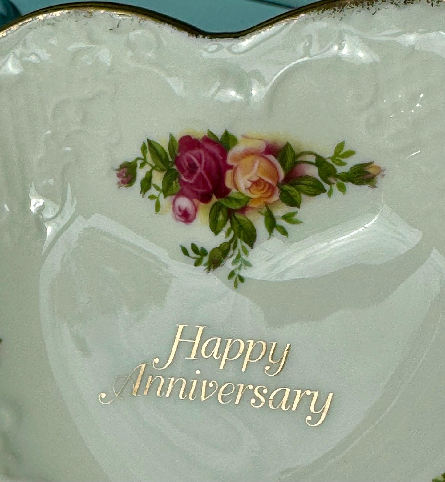Vintage Royal Albert "Old Country Roses" Heart Shaped Dish, Happy Anniversary, Bone China, Heartfelt Anniversary Gift, Red Roses, England
