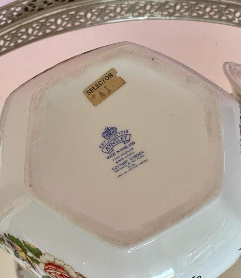 Aynsley Cottage Hexagonal Ginger Jar, Beautiful Vintage In Perfect Condition, Lidded Cookie Jar, Collectors Item, Fine Bone China England
