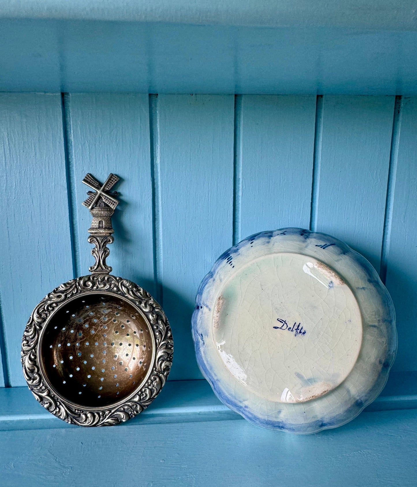 Beautiful Silver Plated Tea Strainer 'Delft Blauw', Previously Loved, Collectors Item, Vintage Gift, Porcelain Drip Bowl, Handpainted Delft