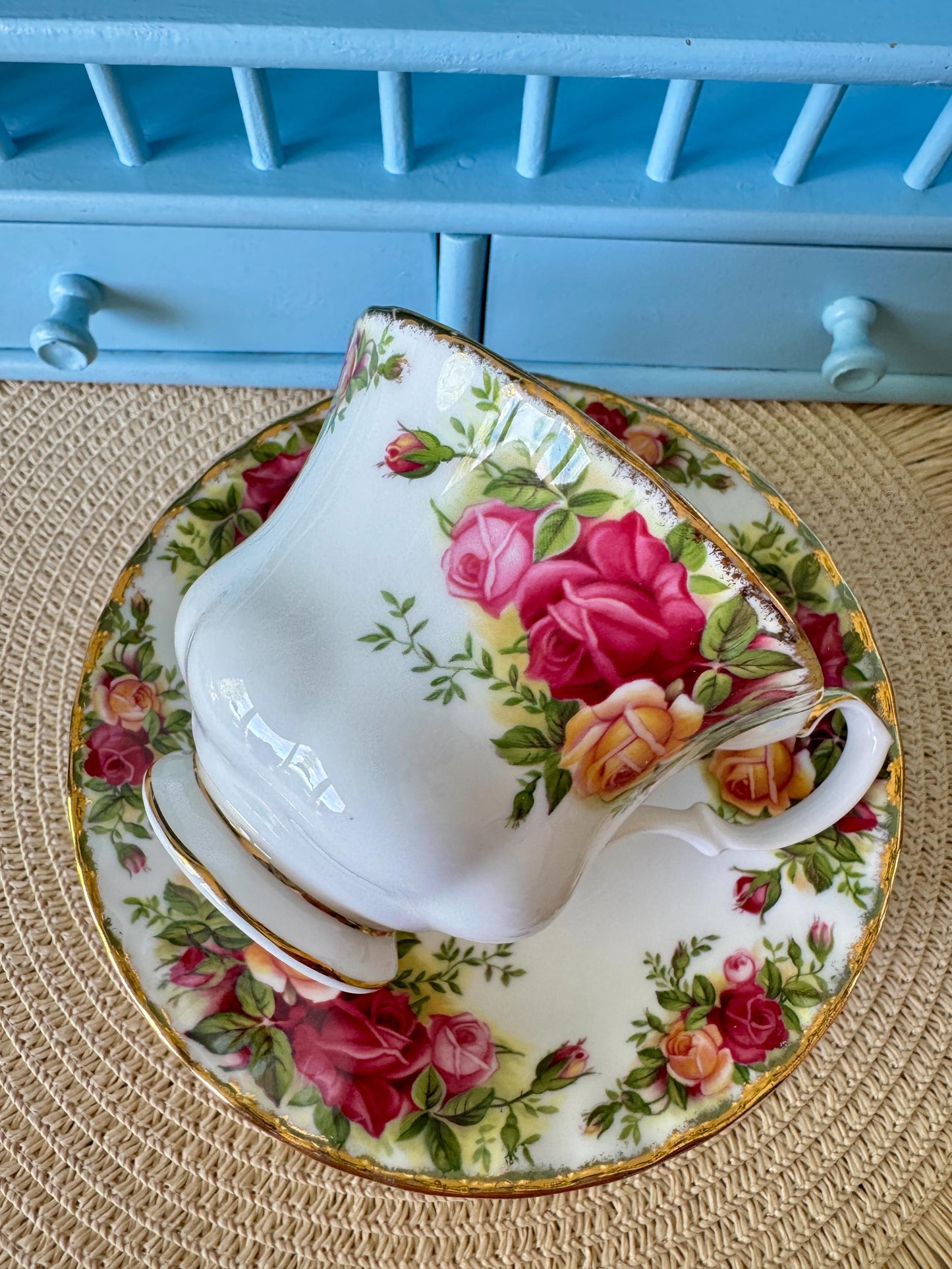 Vintage Royal Albert Old Country Roses Teacup & Saucer | Montrose Shape | English Bone China | Vintage Floral Tea Cup | Classic China Gift