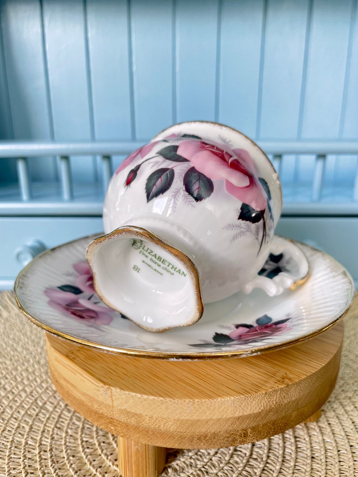 Vintage Elizabethan Fine Bone China Tea Cup and Saucer - Bri