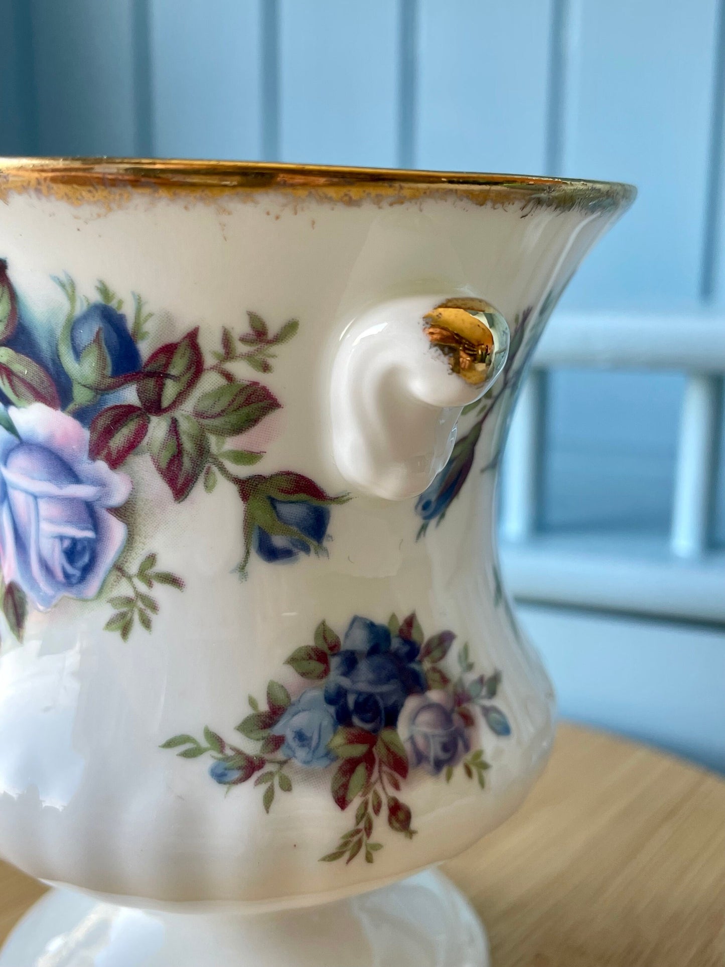 Captivating 'Moonlight Rose' Spoon Vase by Royal Albert - Vi