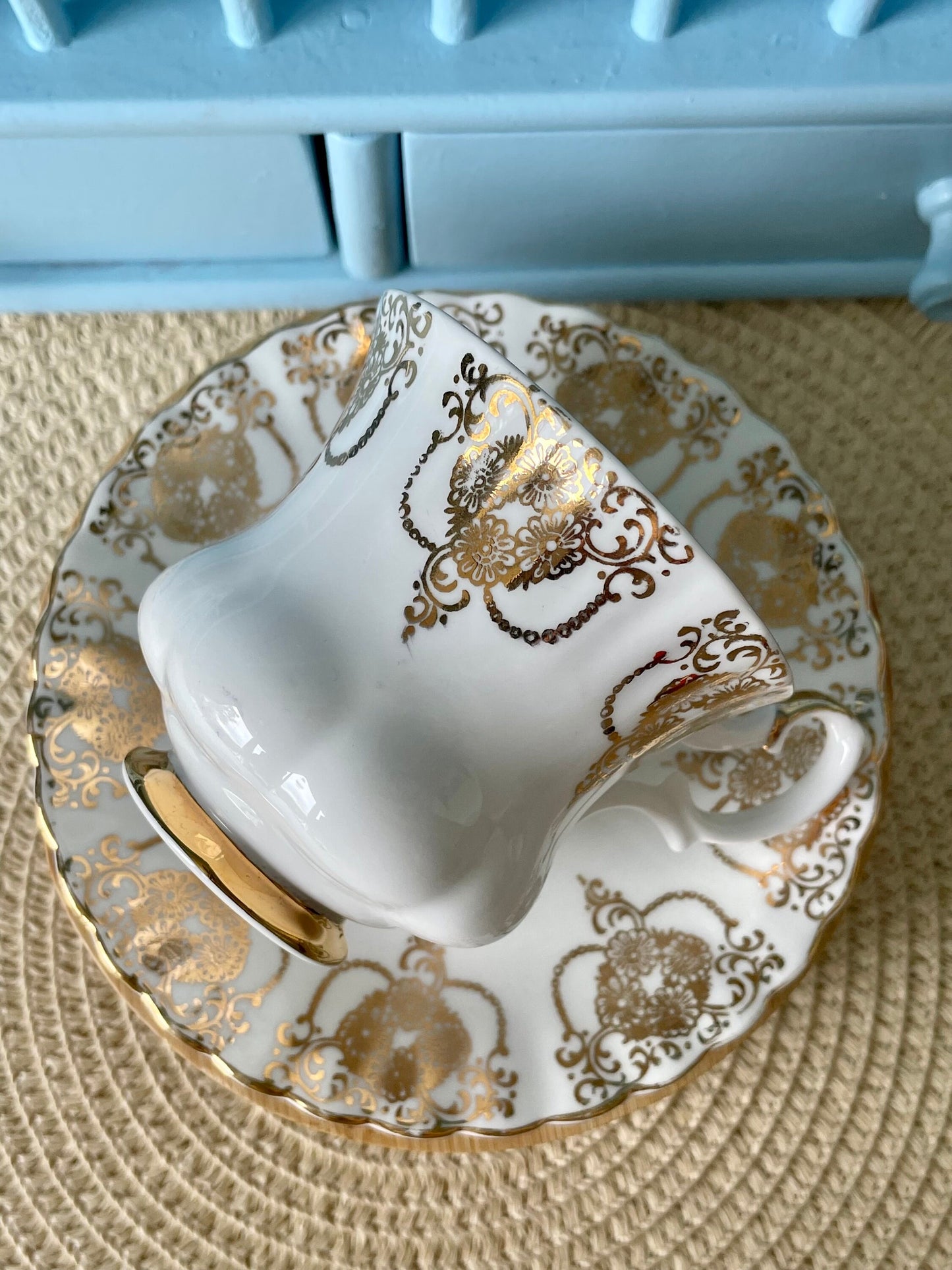 Vintage Elegance in Gold Royal Albert