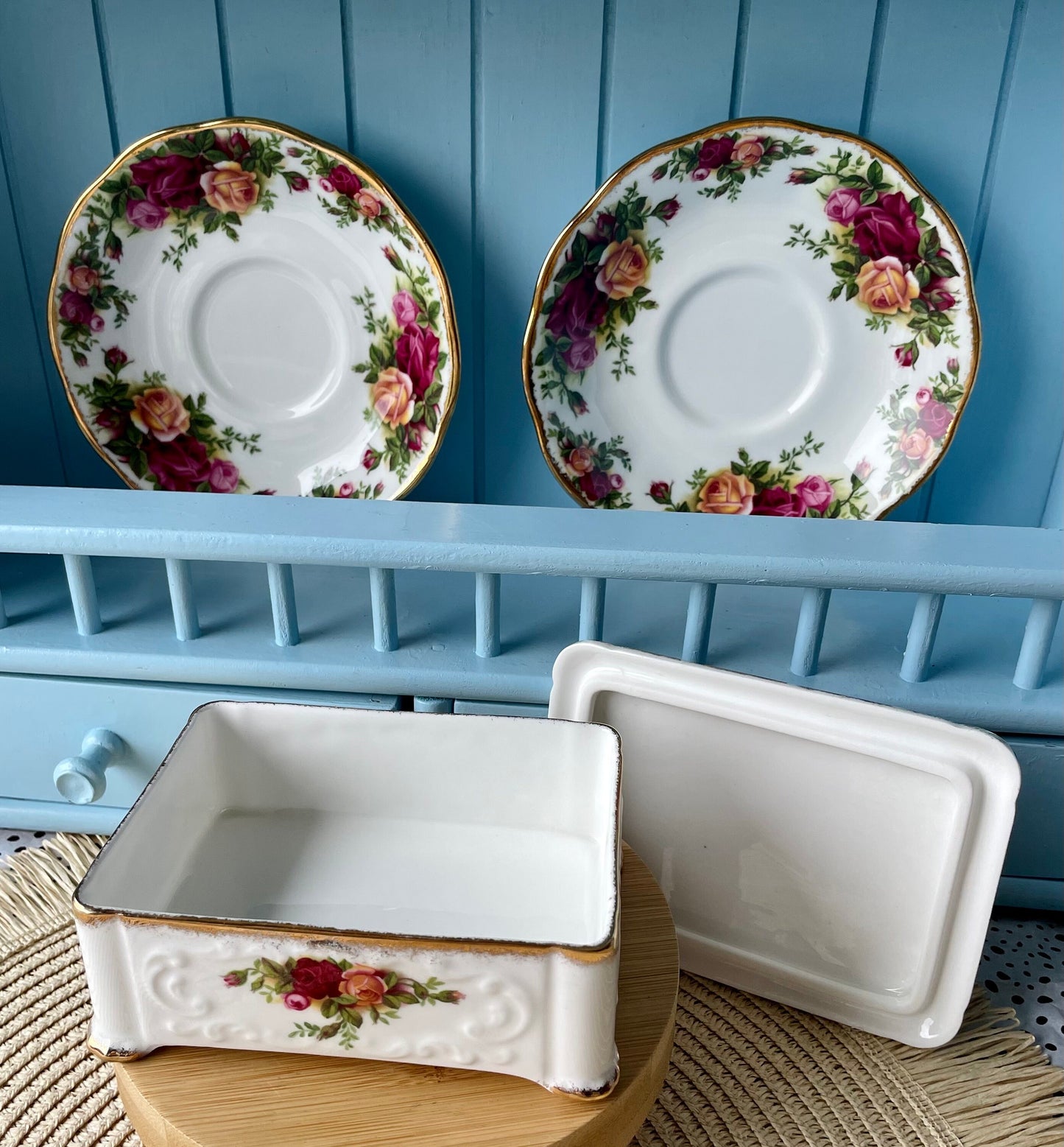 Vintage Royal Albert "Old Country Roses" Trinket Dish With L