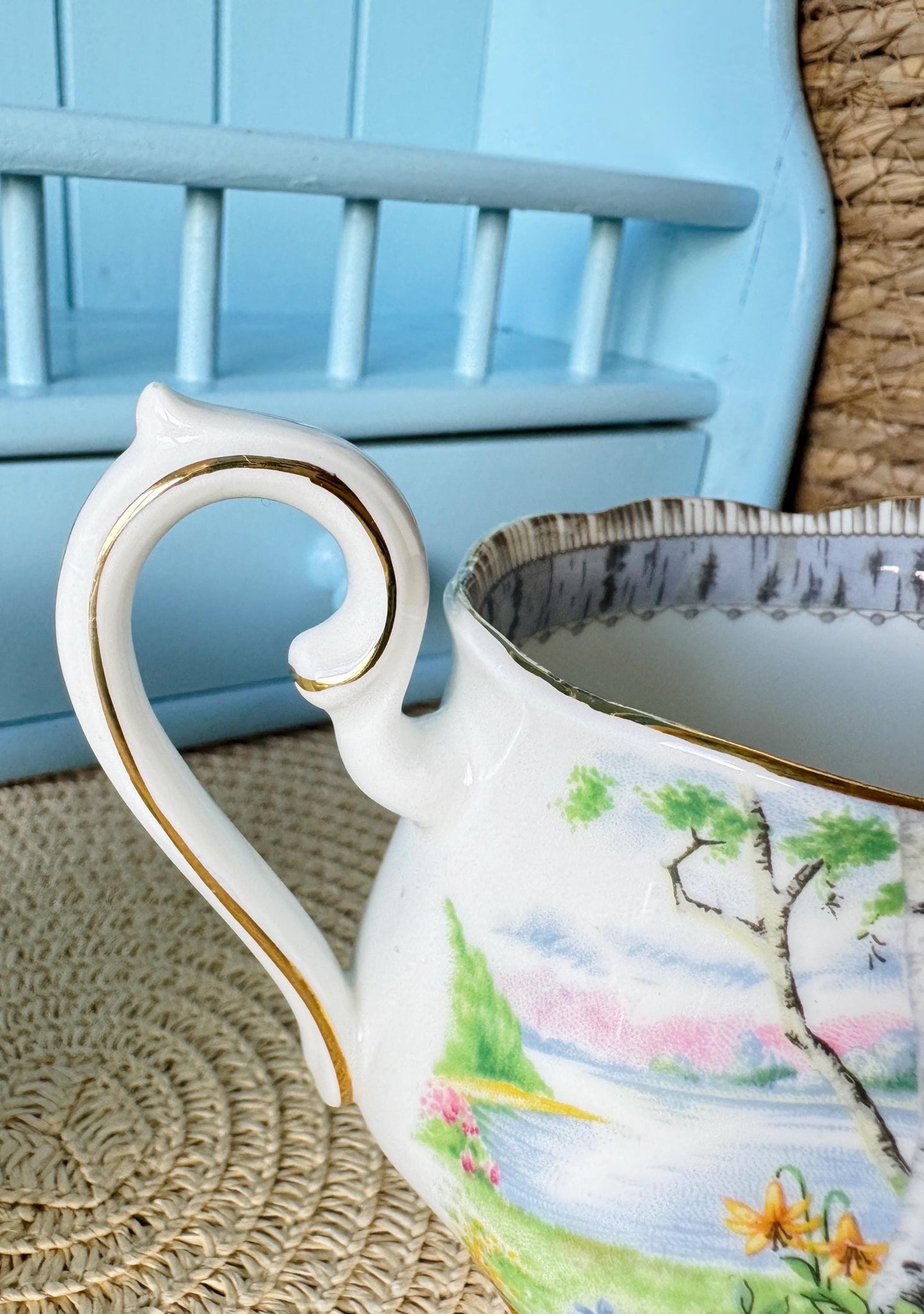 Hard To Find Vintage Royal Albert 'Silver Birch' Large Open