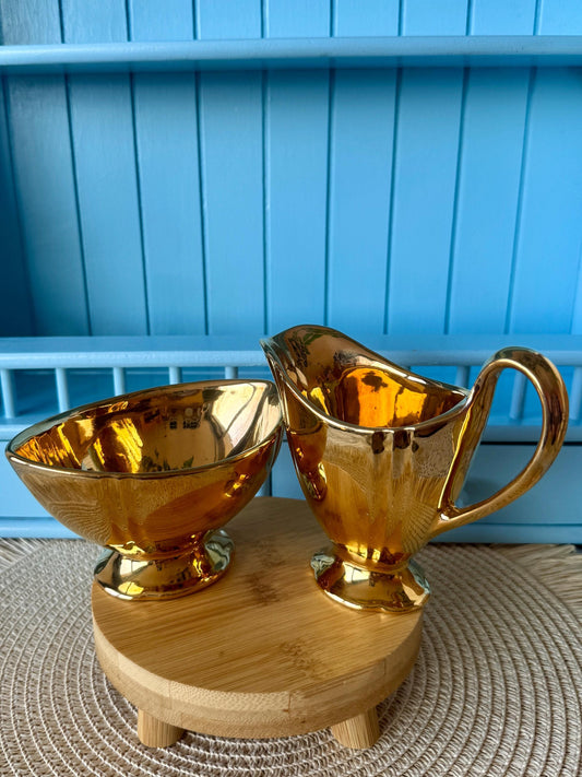 Hard To Find Vintage Royal Winton 'Grimwades All Gold' Large