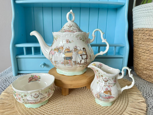 Hard to Find Vintage Royal Doulton 'Tea Service' TeaPot and