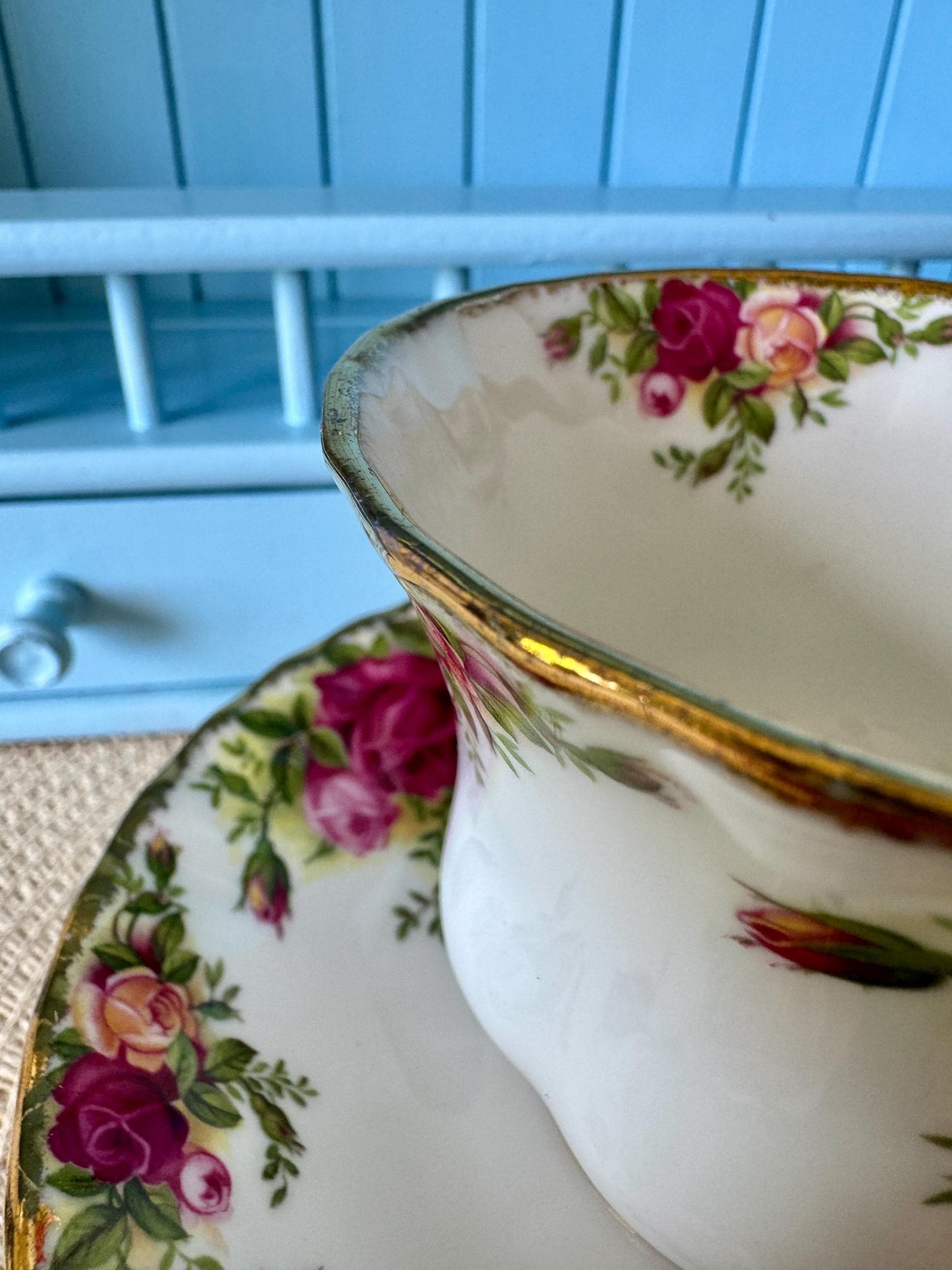 Vintage Royal Albert Old Country Roses Teacup & Saucer | Mon