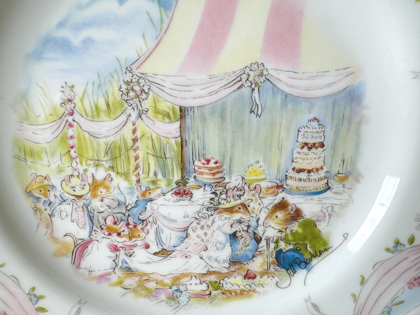 Vintage Royal Doulton "Brambly Hedge" The Wedding Plate