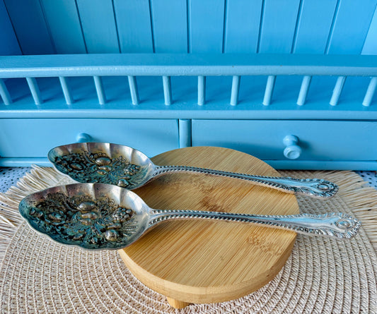 Vintage EPNS Sheffield England Berry Serving Spoons