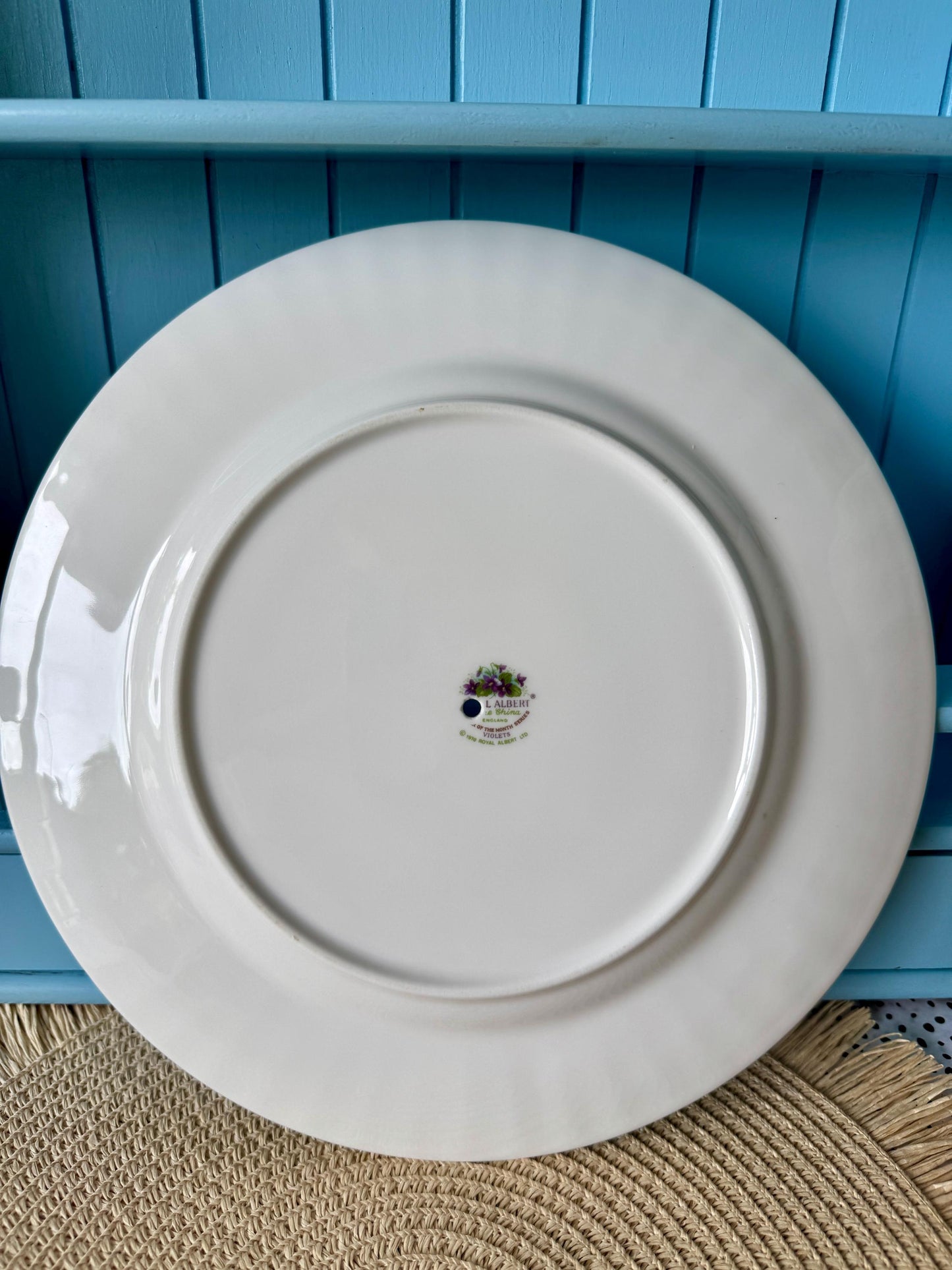 Vintage Royal Albert "Flower Of The Month" February, 1 Tier Cake Stand, Bone China, 27 cm Plate, Previously Loved, High-Tea Party, Gift