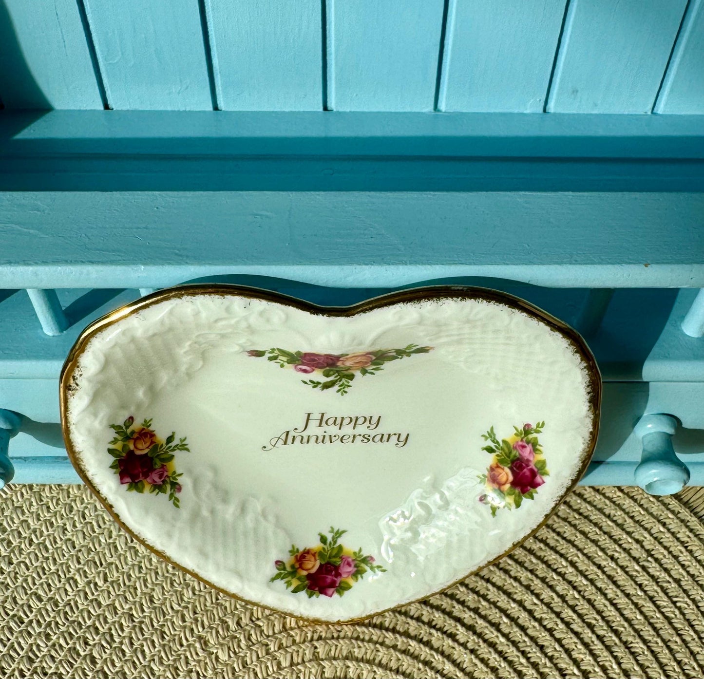 Vintage Royal Albert "Old Country Roses" Heart Shaped Dish, Happy Anniversary, Bone China, Heartfelt Anniversary Gift, Red Roses, England
