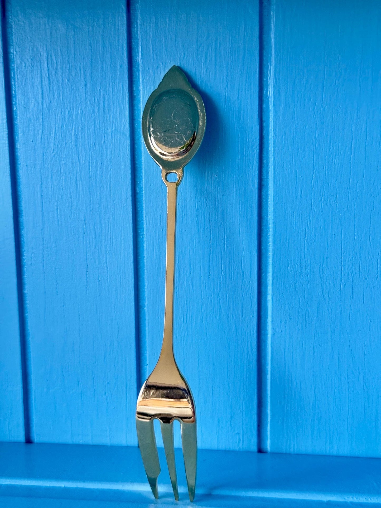 Vintage Hard to Find & Very Collectible Royal Albert "Flower of the Month" 12 Gold Plated Cake Forks, Original Box, Used, Rare Find, Japan