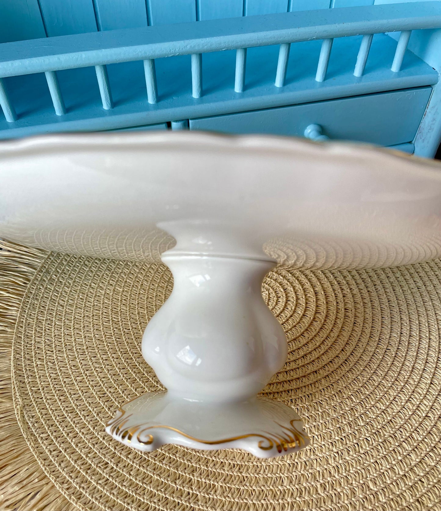 Rare Vintage Royal Albert "Kentish Rockery" Hard to Find Pedestal Cake Stand, Bone China, Previously Loved, , England