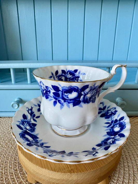 Vintage Royal Albert Aristocrat Male Size TeaCup & Saucer, Bone China, Previously Loved, Dark Blue Roses Decor, Gift 4 Her, Made In England