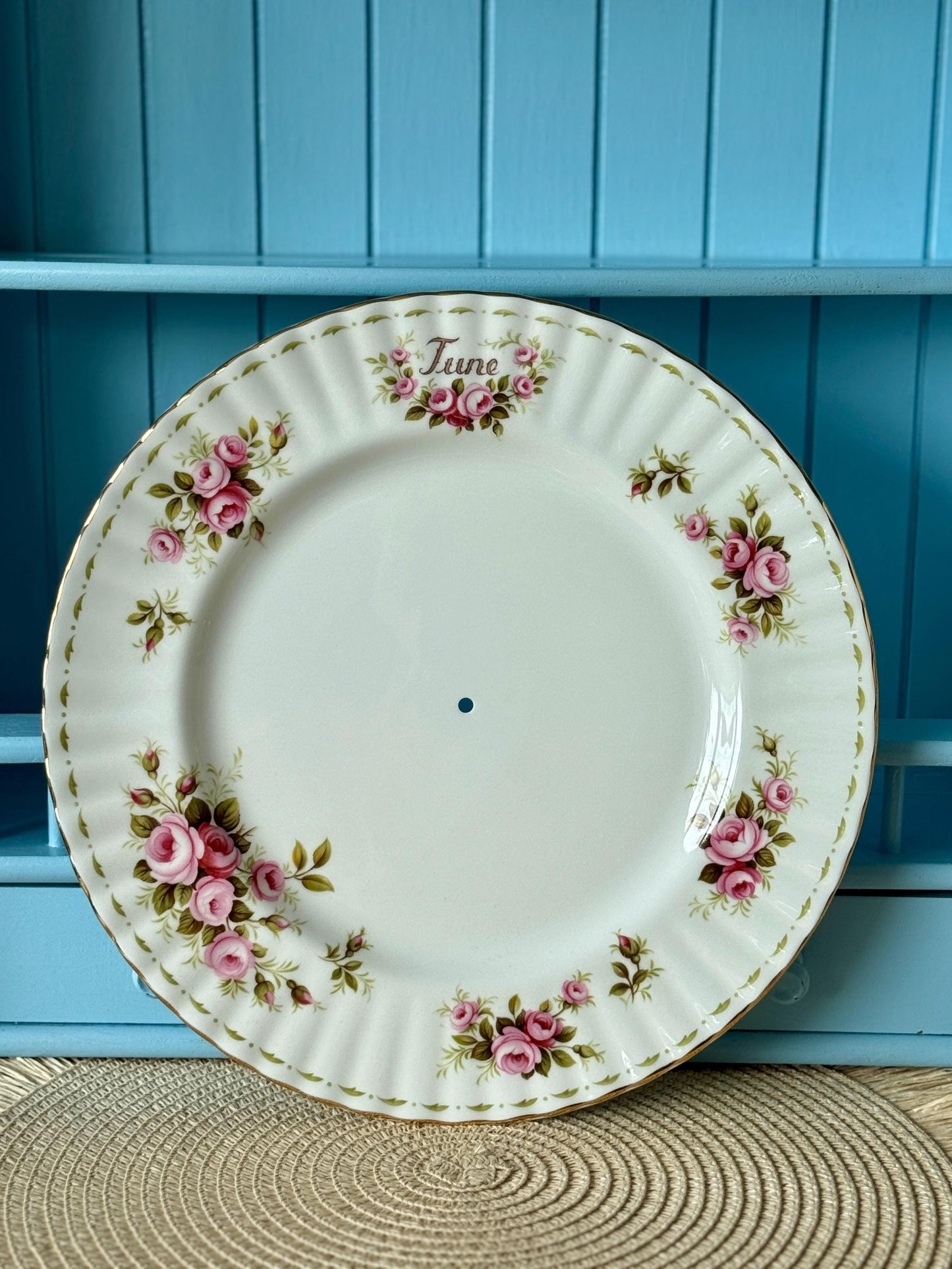 Vintage Royal Albert "Flower Of The Month" June, 1 Tier Cake Stand, Bone China, 27 cm Plate, Previously Loved, High-Tea Party, Gift