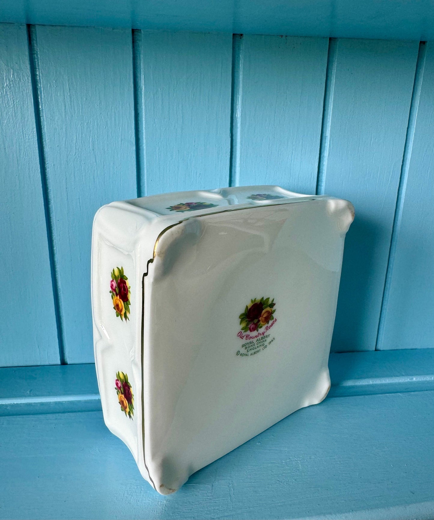 Vintage Royal Albert "Old Country Roses" Trinket Dish With Lid, First Edition, Fine Bone China, Previously Loved Vintage, Perfect Gift Mom