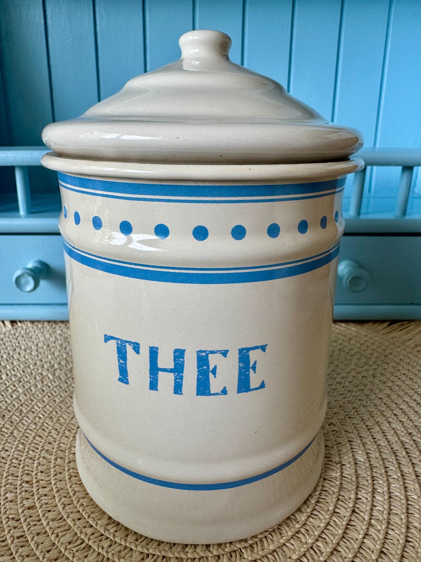 Rare Vintage Hard to Find and Very Collectible Dutch Enamel Canisters Set – Koffie Suiker Thee – 1960s Retro Storage Jars, Baby Blue & White