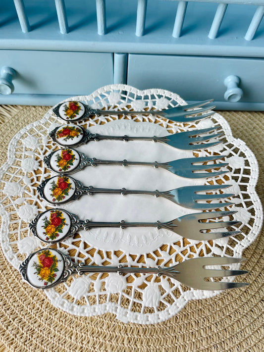 Vintage Royal Albert "Old Country Roses" Set of 6 Forks, Silver Plates, Previously Loved Vintage, Yellow Red Silver Decor, Made In England,