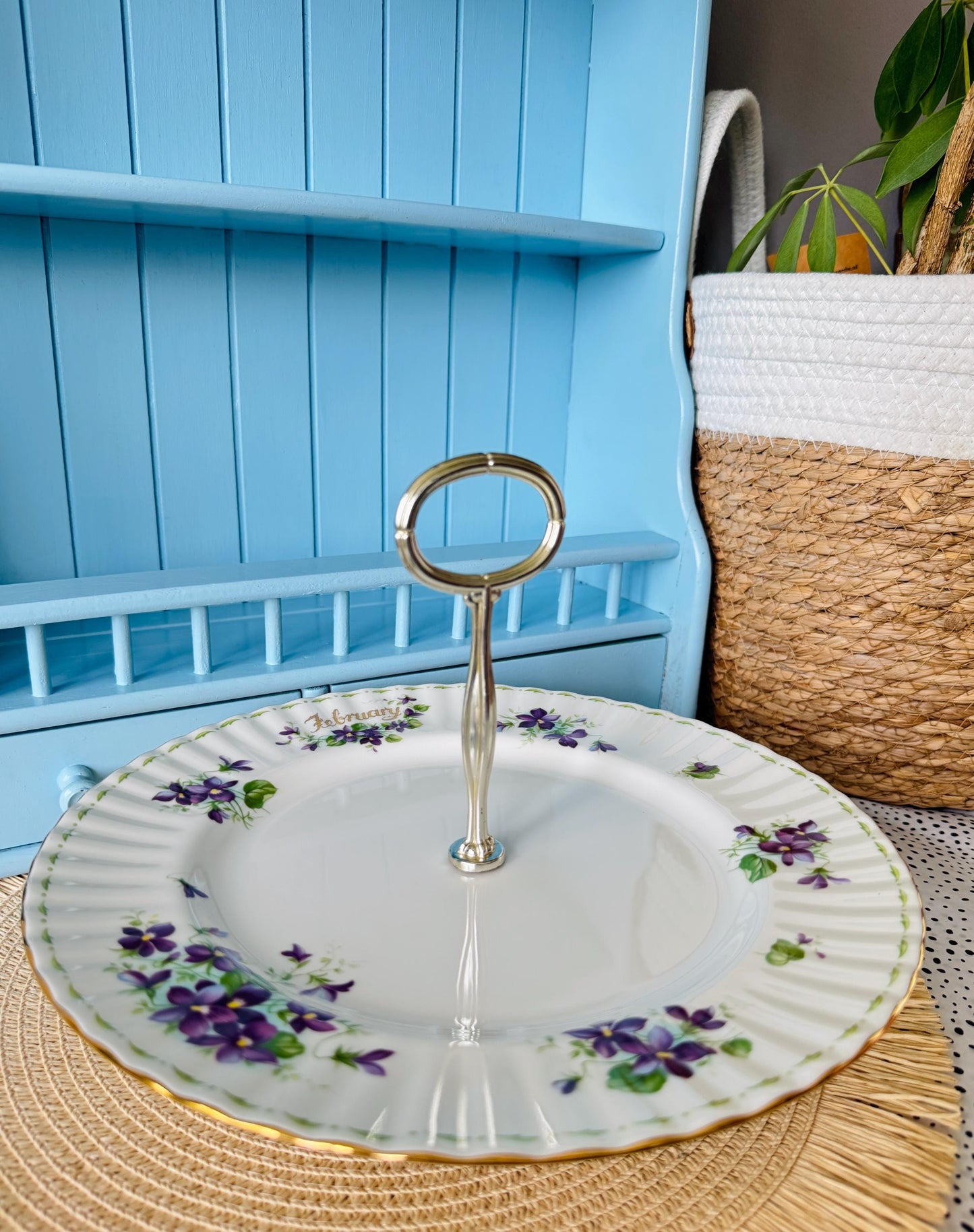 Vintage Royal Albert "Flower Of The Month" February, 1 Tier Cake Stand, Bone China, 27 cm Plate, Previously Loved, High-Tea Party, Gift