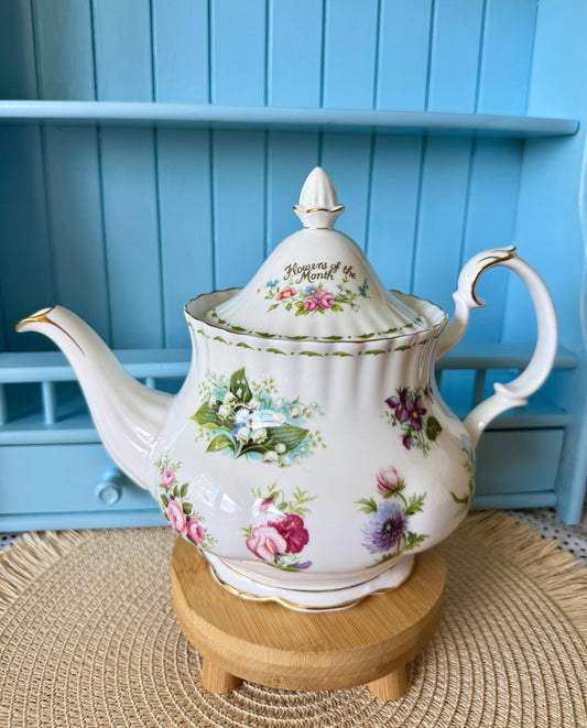 Very Rare Royal Albert Flower of the Month Teapot, Large 1.25L Bone China, All 12 Monthly Flowers, England Vintage Collector's Piece,