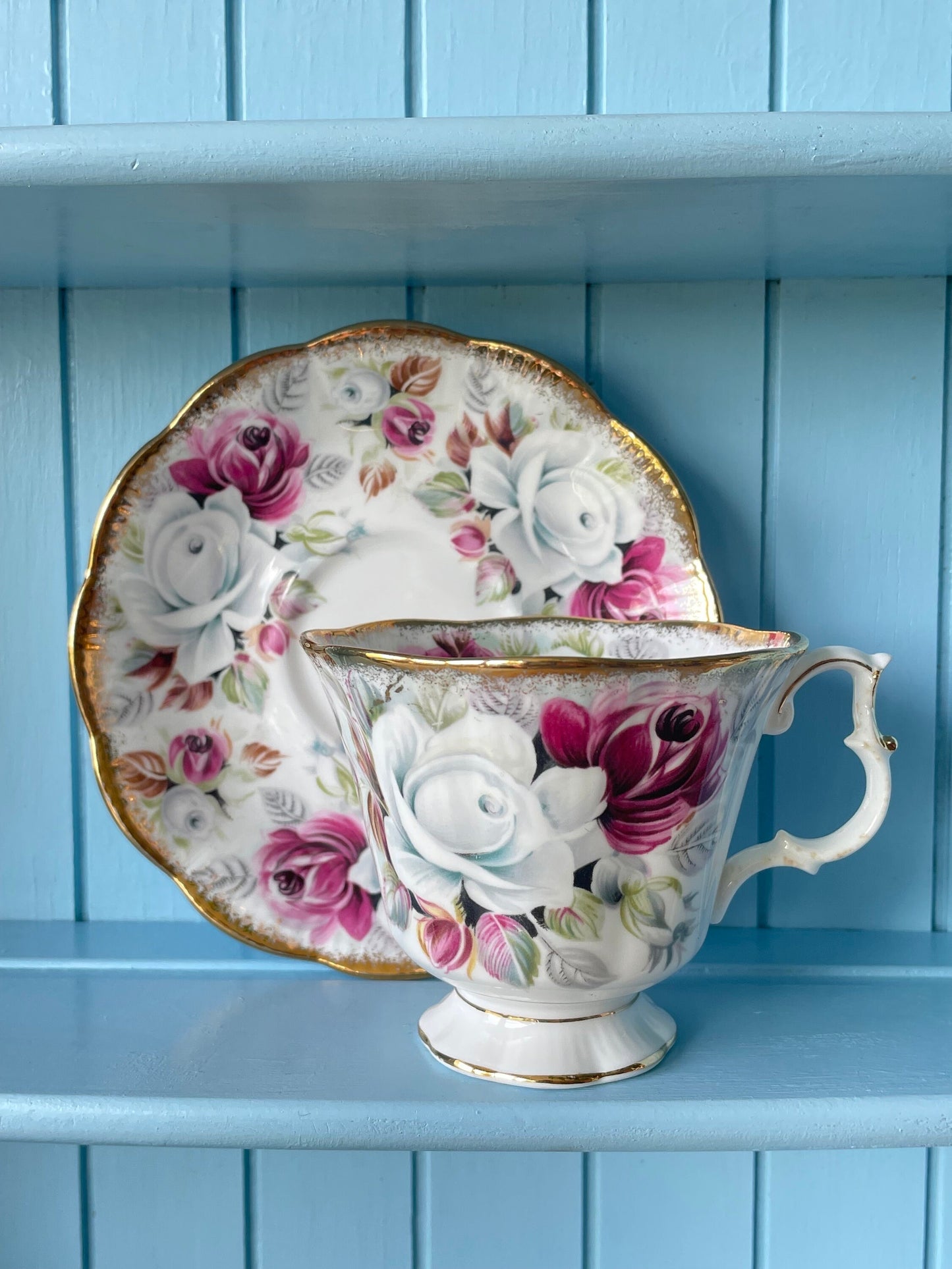 Collectors TeaCup, Royal Albert "Summer Bounty Pearl" Gainsborough Tea Set, Thick Gold, Bone China, Pink Cabbage Roses, England, !READ TEXT!