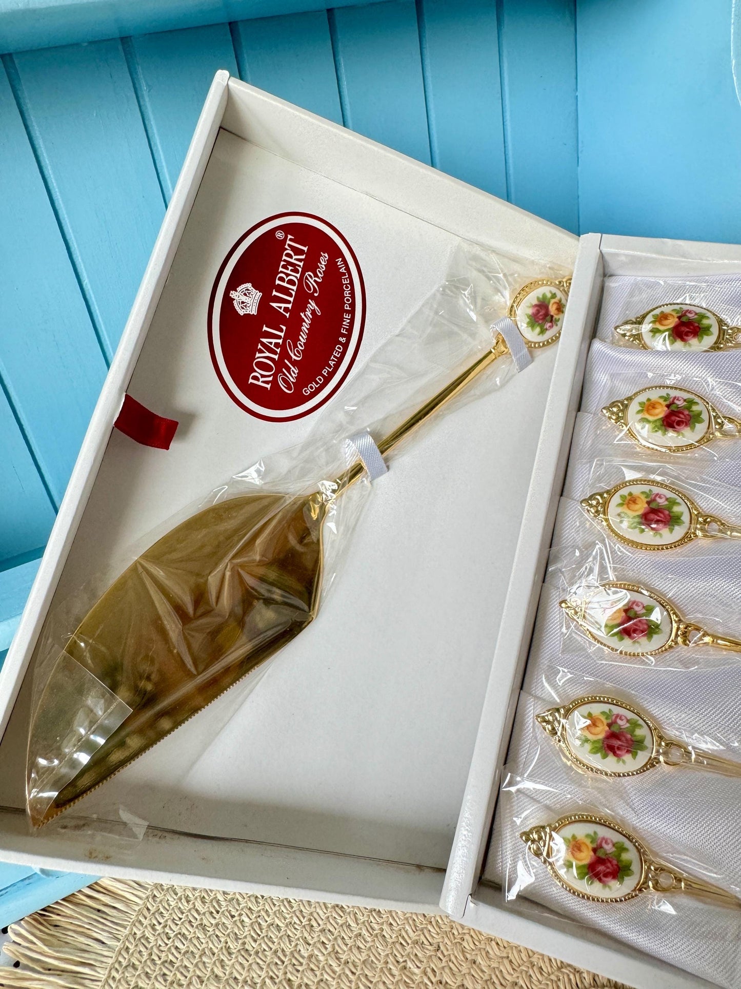 Vintage Hard to Find Collectible 'New' Royal Albert "Old Country Roses" 7 Piece Gold Plated Tea Set, Cake Set, Original Box, Made in Japan