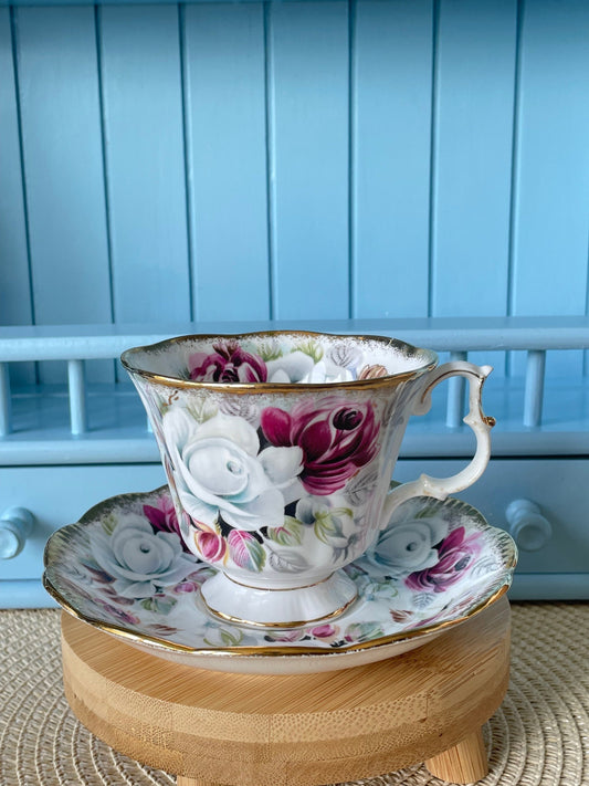 Collectors TeaCup, Royal Albert "Summer Bounty Pearl" Gainsborough Tea Set, Thick Gold, Bone China, Pink Cabbage Roses, England, !READ TEXT!