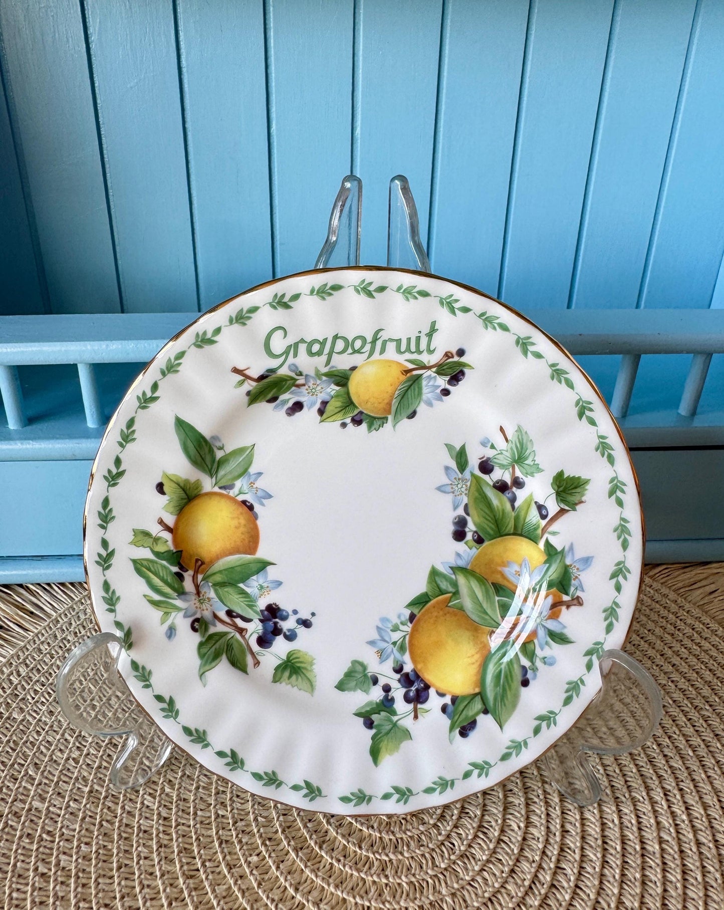 Vintage Royal Albert "Covent Garden" Cake Plates in Grapefruit, Peaches, Grapes, Damsons, Pears, Apples, Cake Plate 16cm,Bone China, England