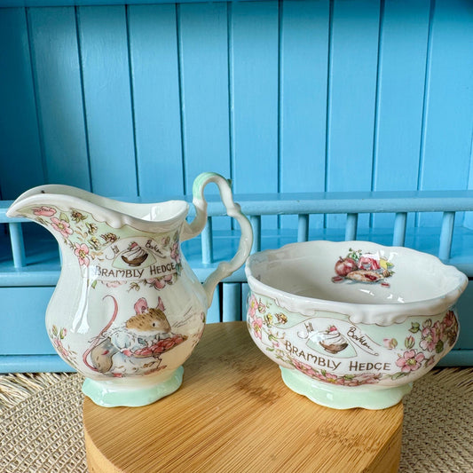 Hard to Find Vintage Royal Doulton 'Tea Service' Creamer & Sugar Bowl, Brambly Hedge Gift Collection, Jill Barklem 1987, Mice Decor, England
