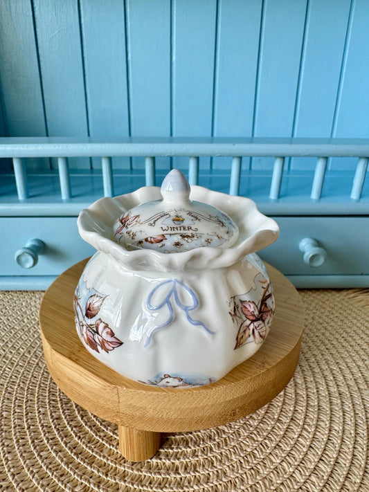 Vintage Royal Doulton "Brambly Hedge"  Winter Dorothy Jar, Trinket Jar, Dorothy Gale, Bone China, Beautiful Winter and Blue Decor, England